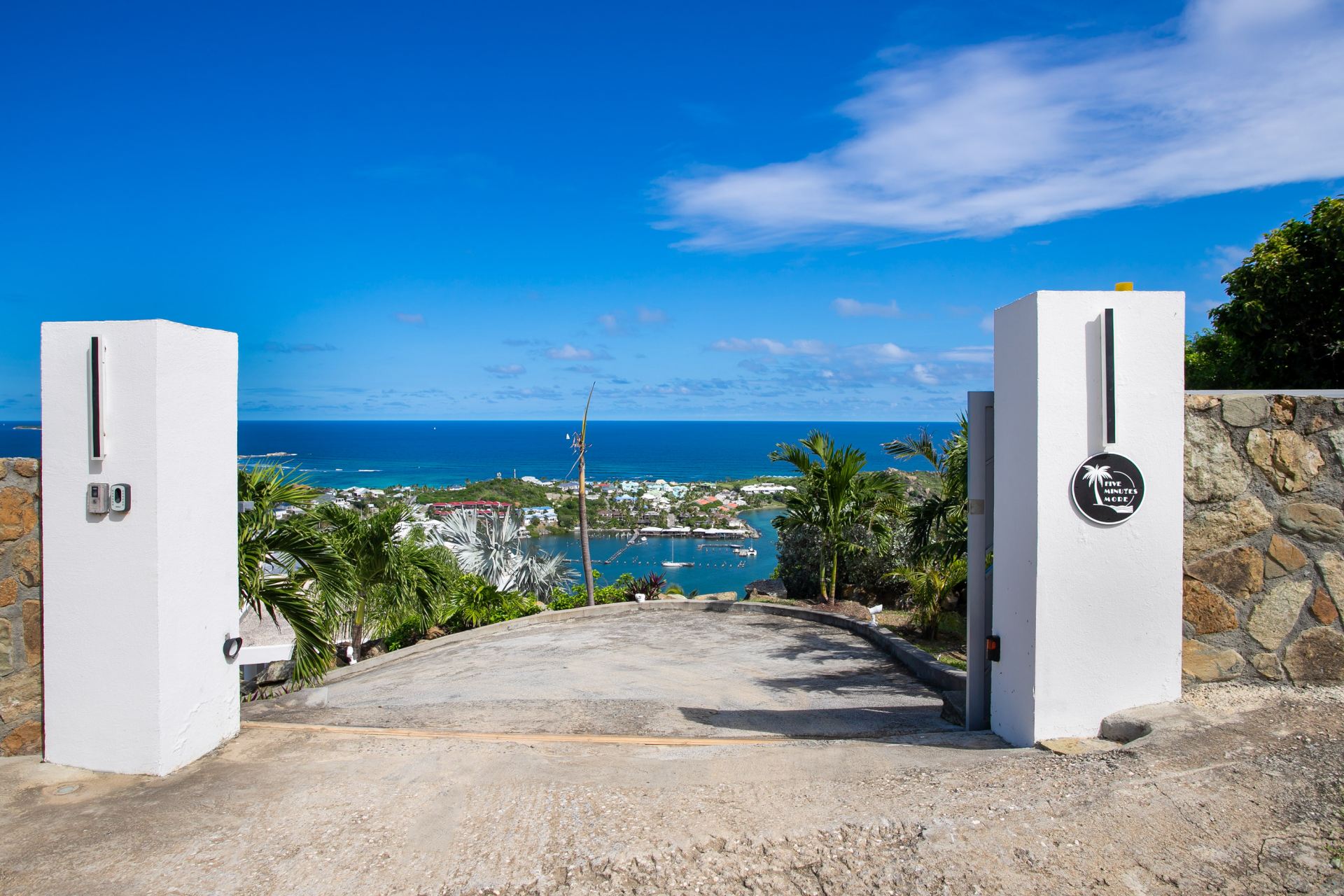 Villa Five Minutes More