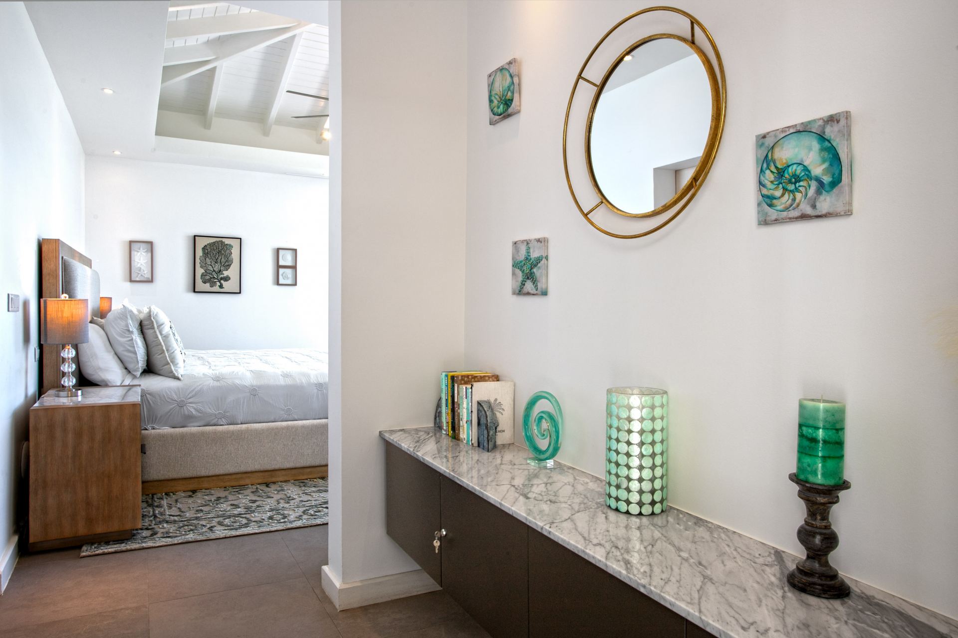 Villa Five Minutes More