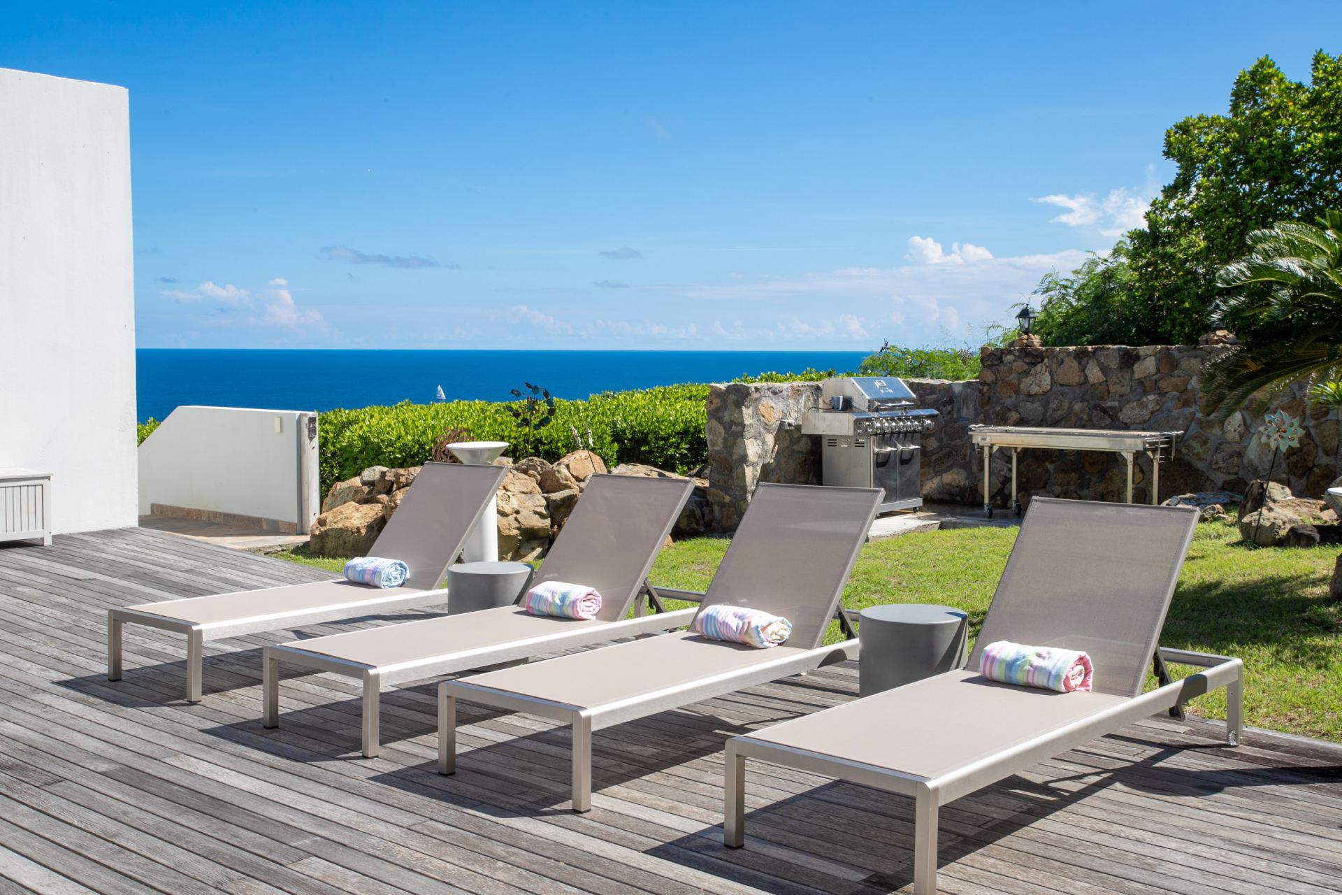 Villa Five Minutes More