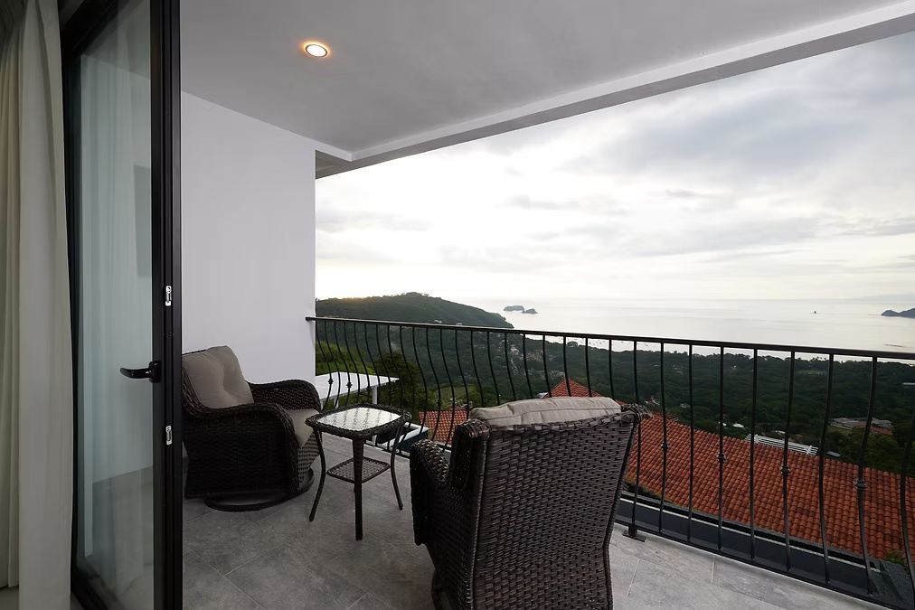 Castle Essence of Dreams