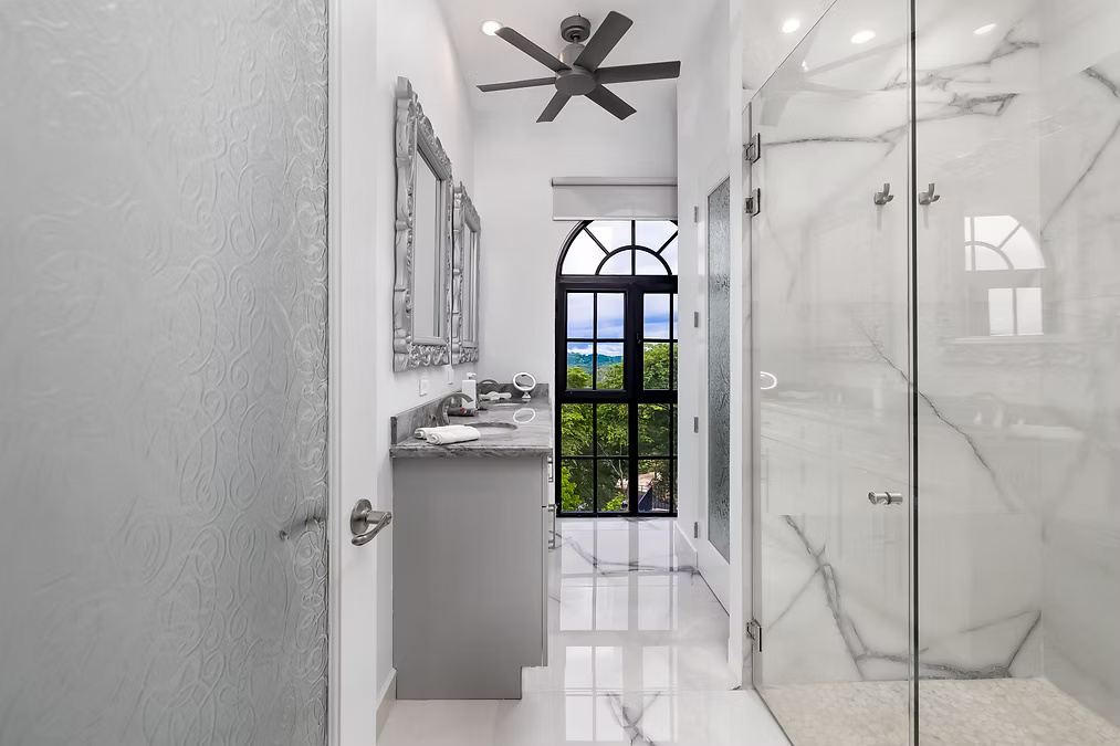 Castle Essence of Dreams