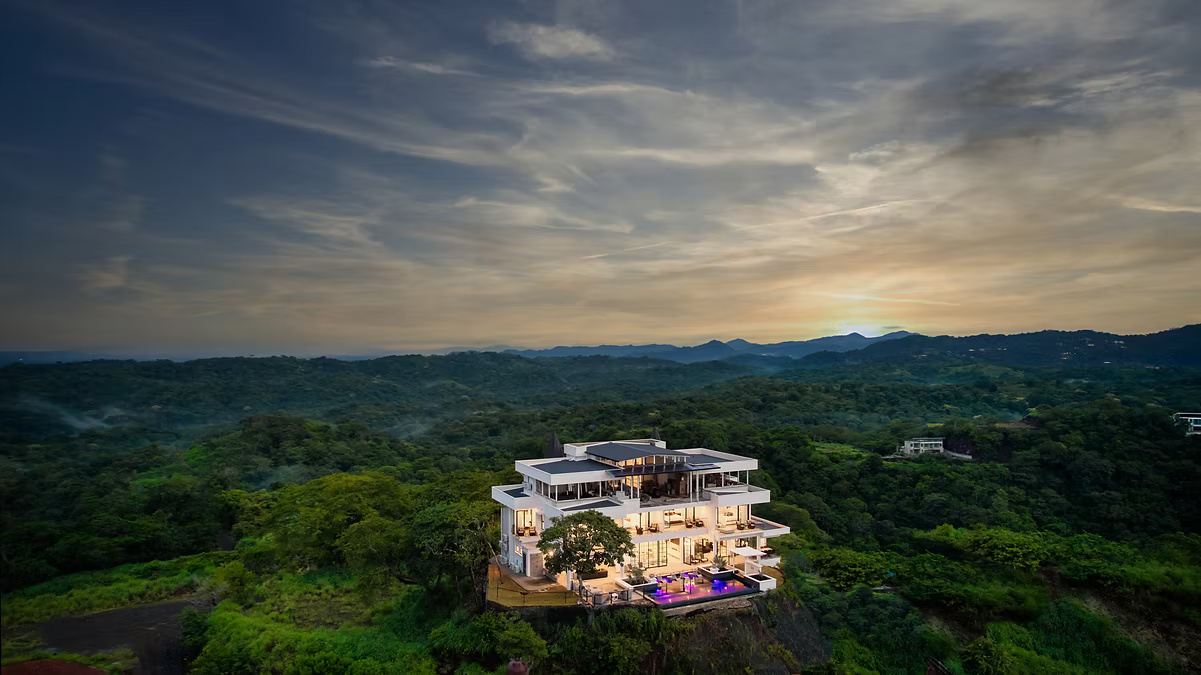 Castle Essence of Dreams