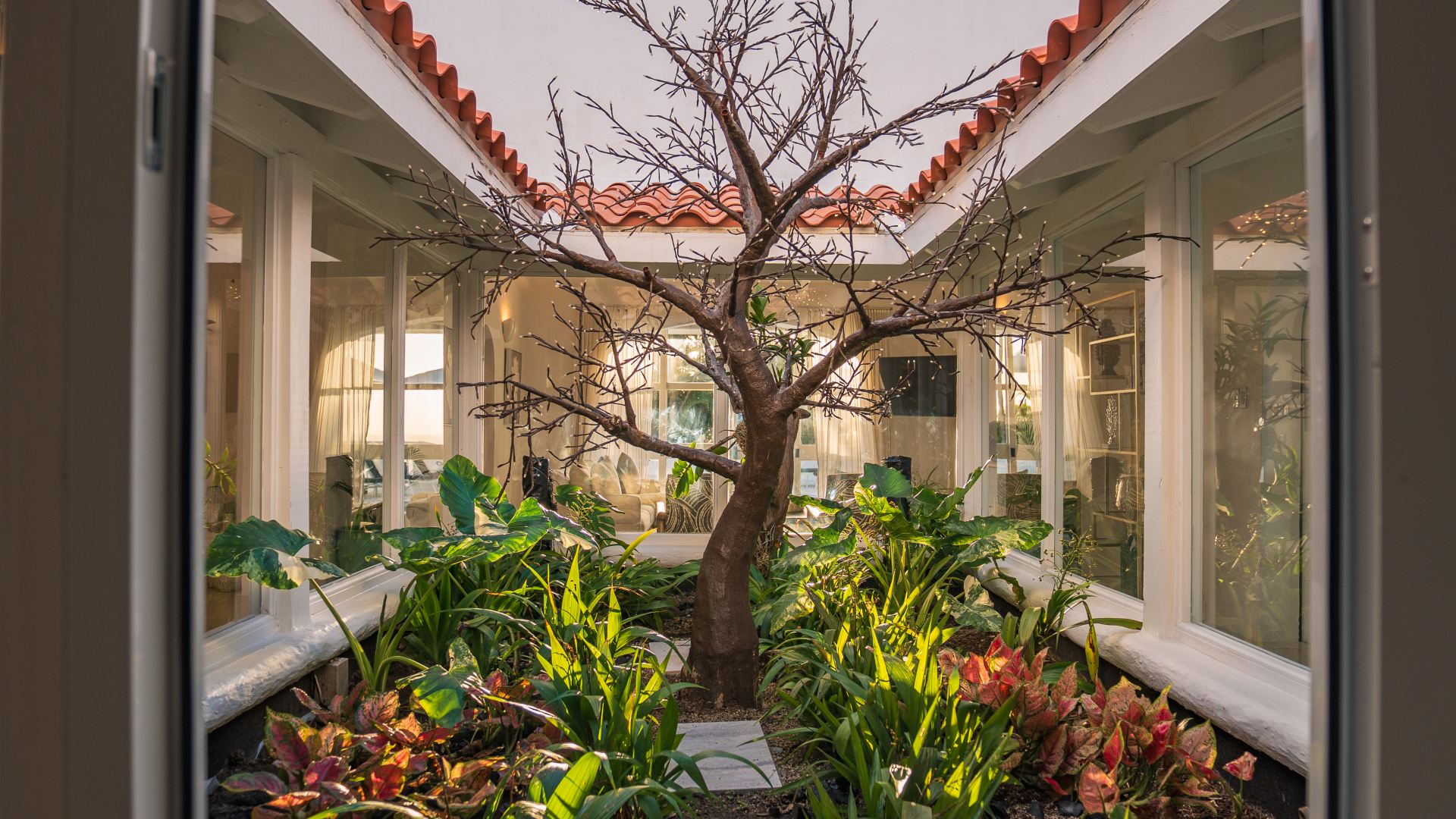 The Presidential Manor