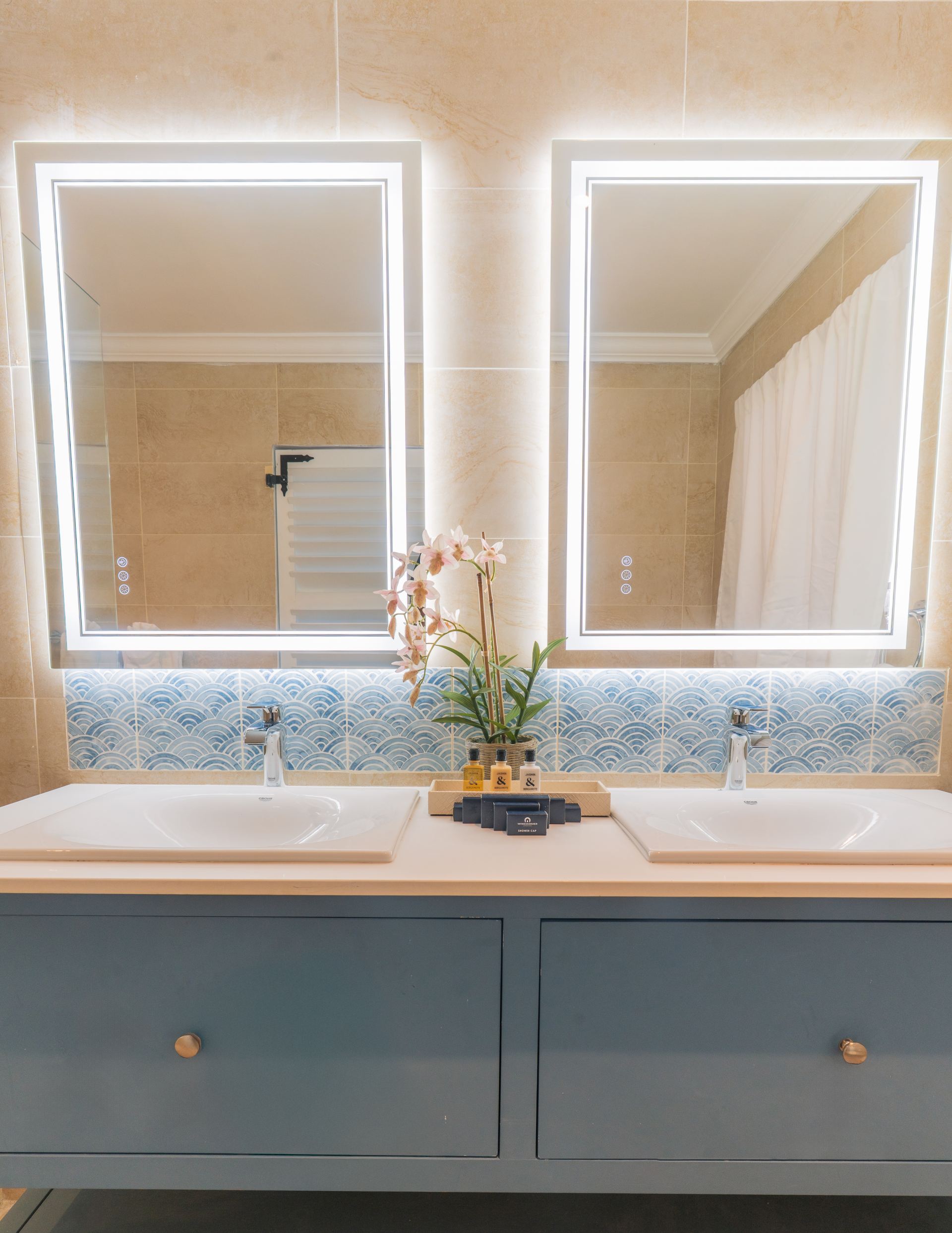 The Presidential Manor