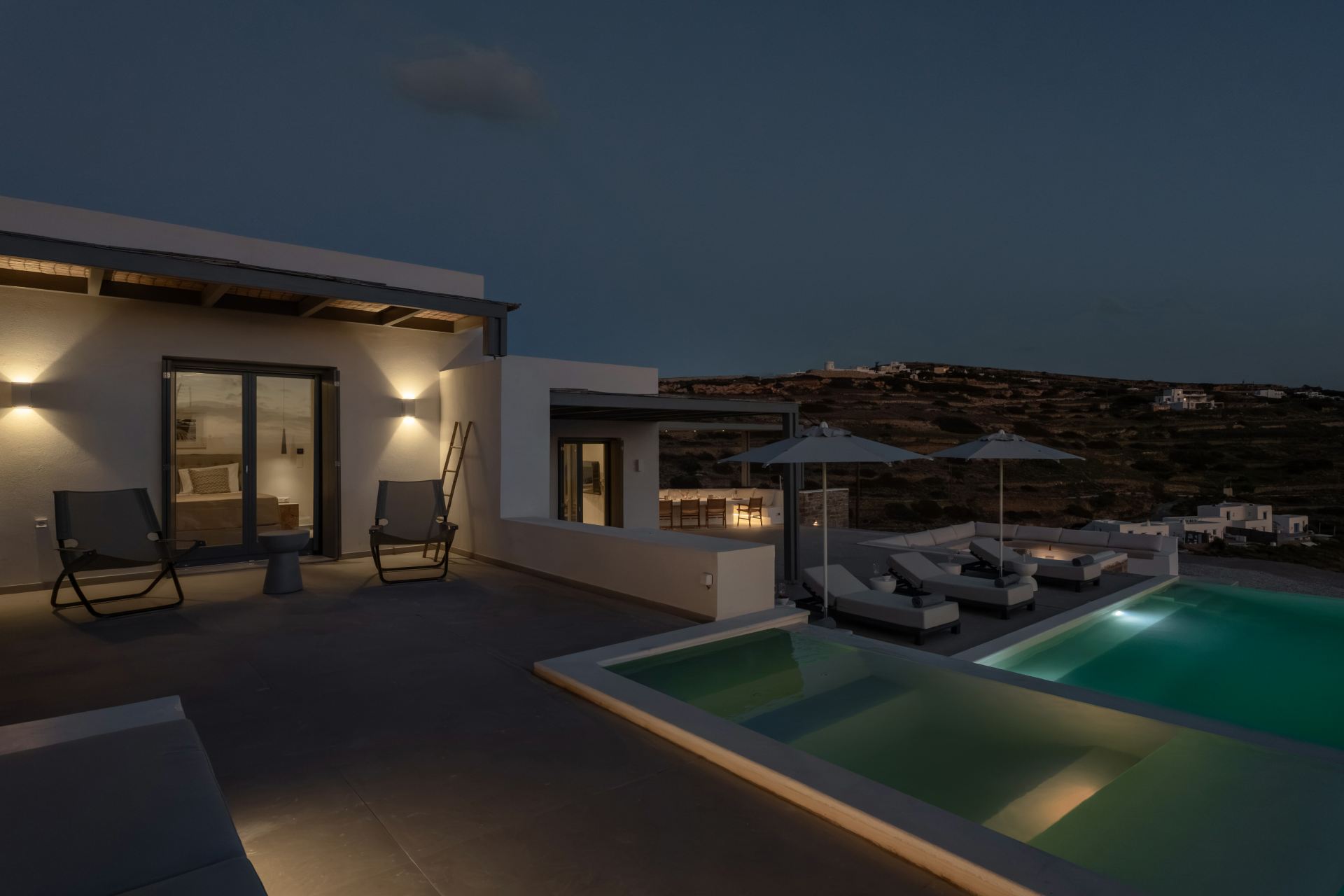 Villa Dabet and Guest House