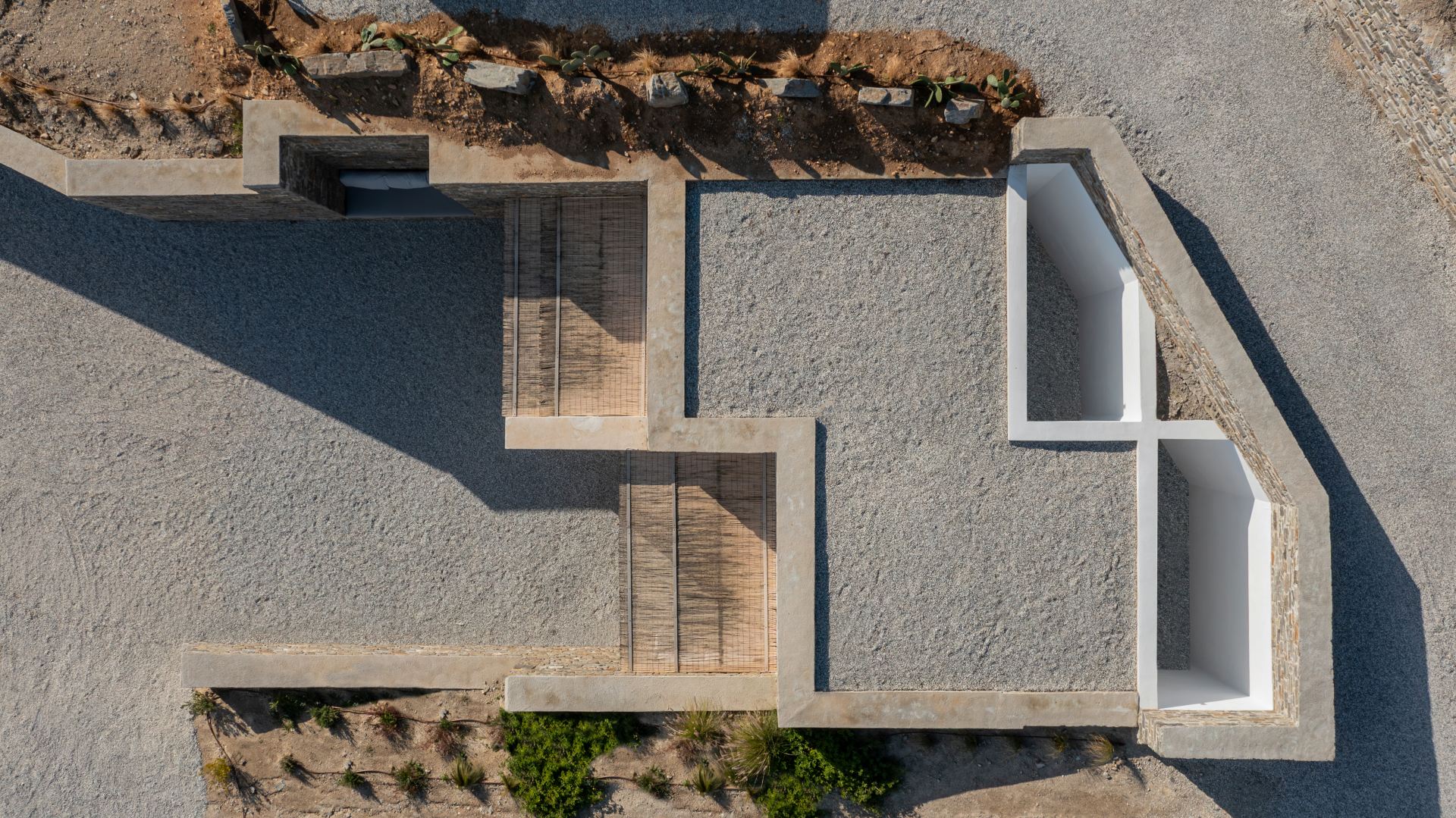 Villa Dabet and Guest House