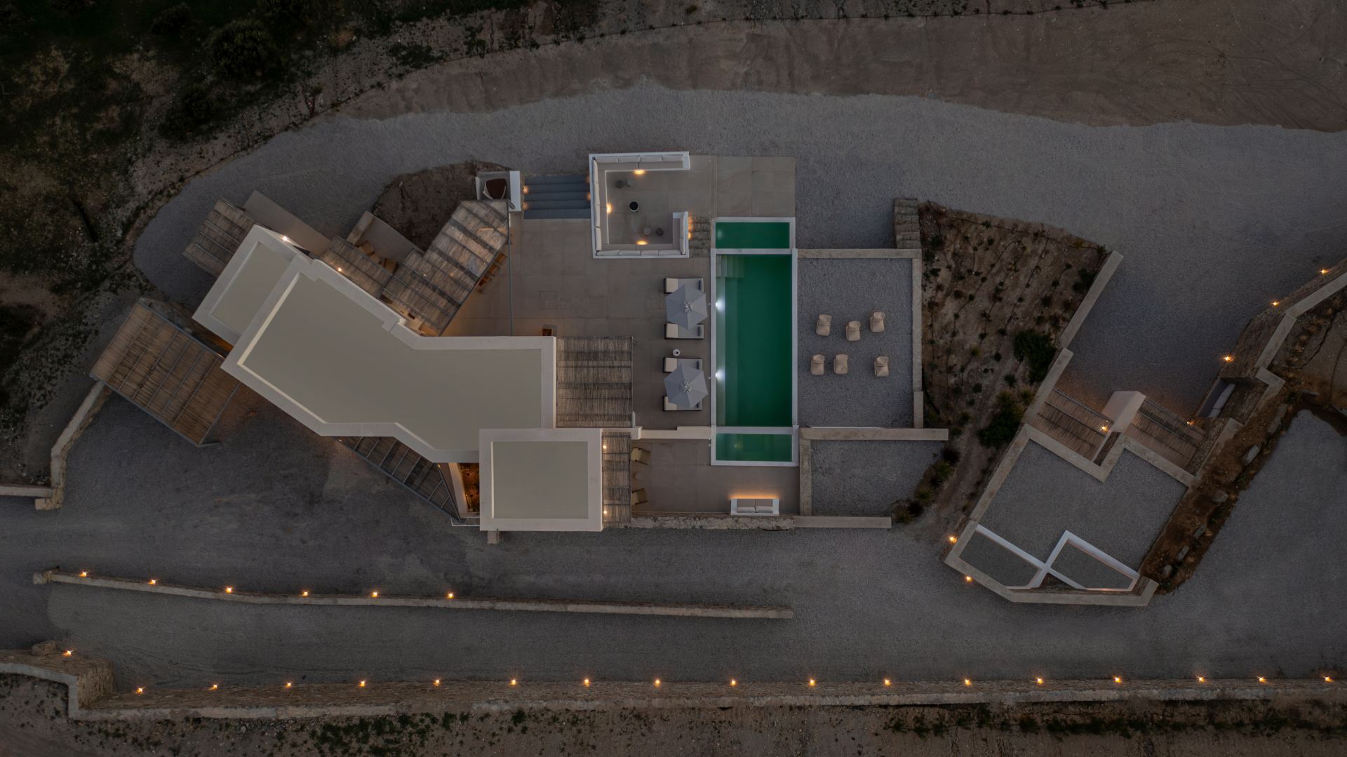 Villa Dabet and Guest House