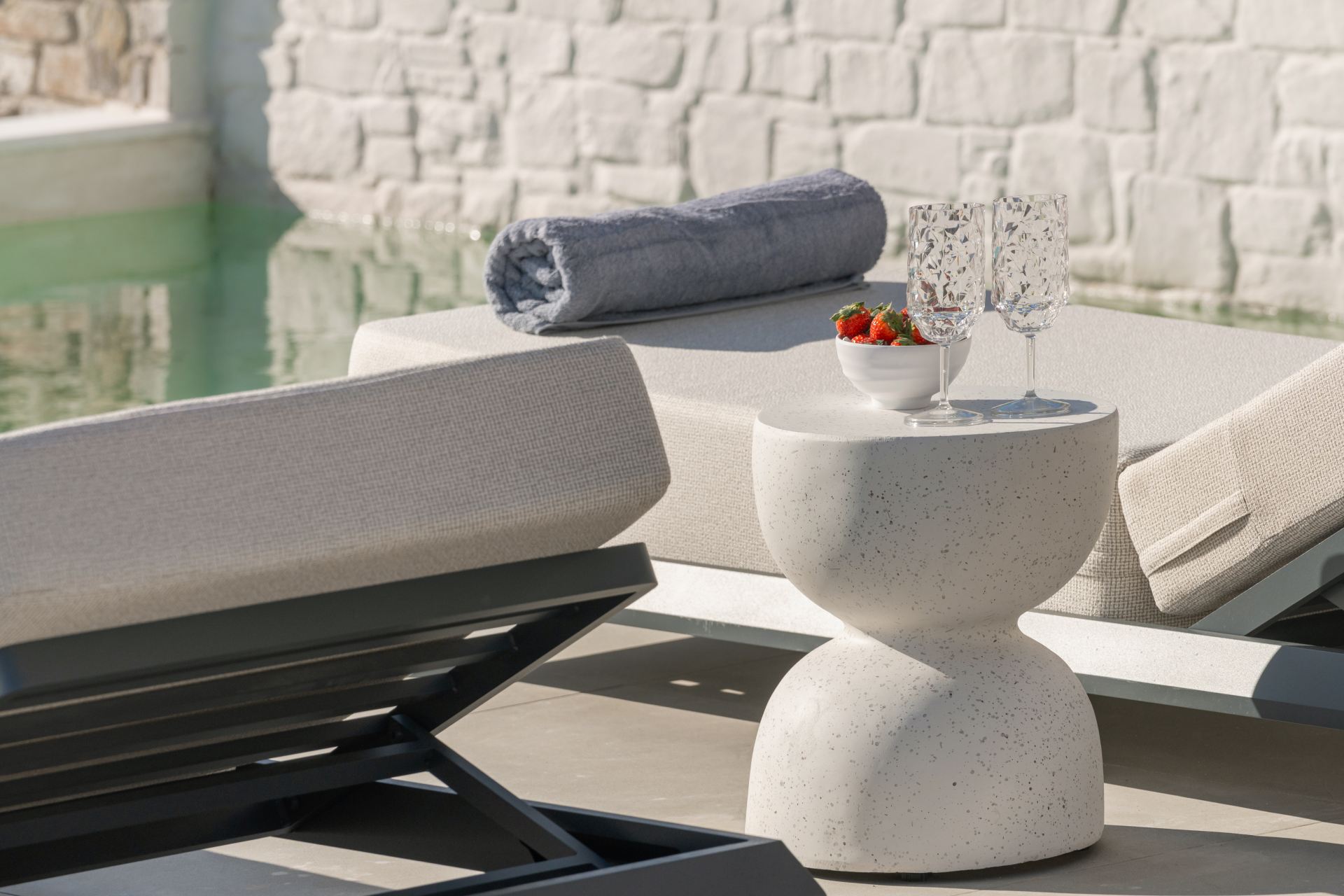 Villa Dabet and Guest House