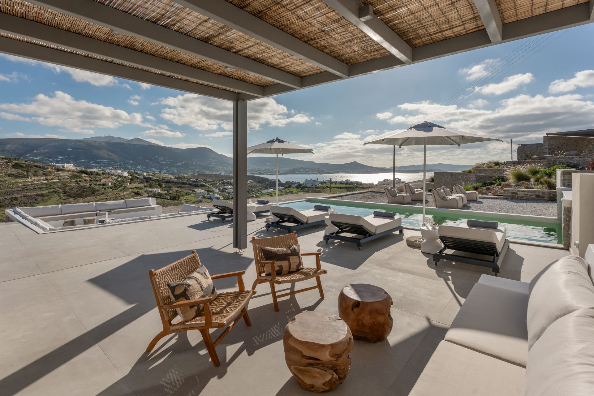 Villa Dabet and Guest House