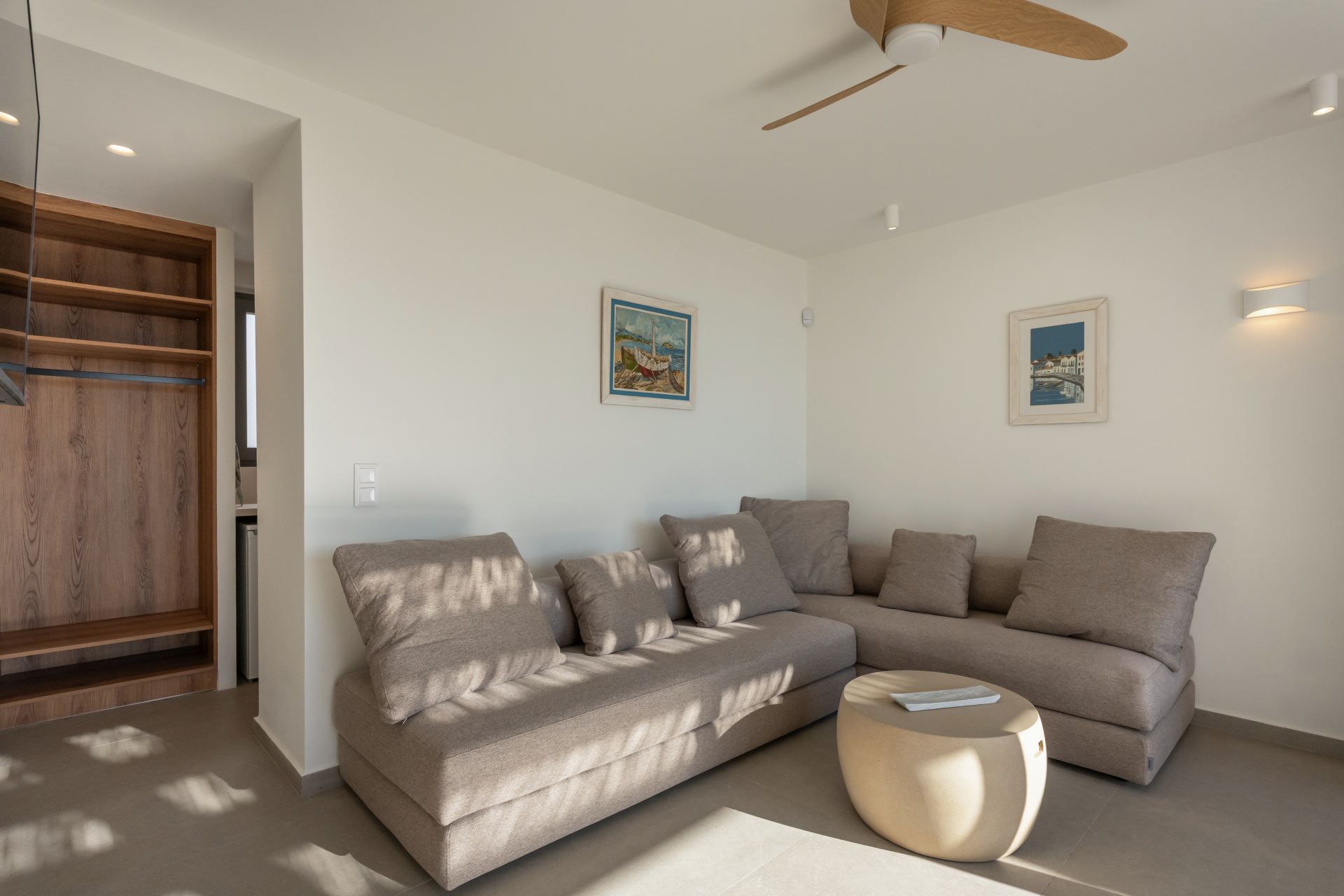 Villa Dabet and Guest House