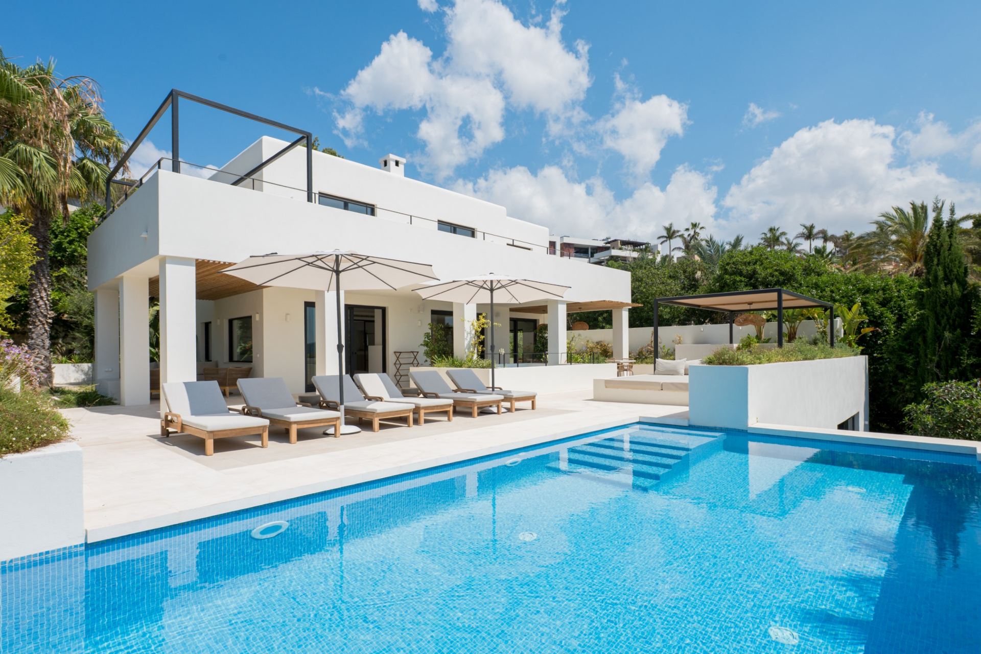 Villa White Horizon