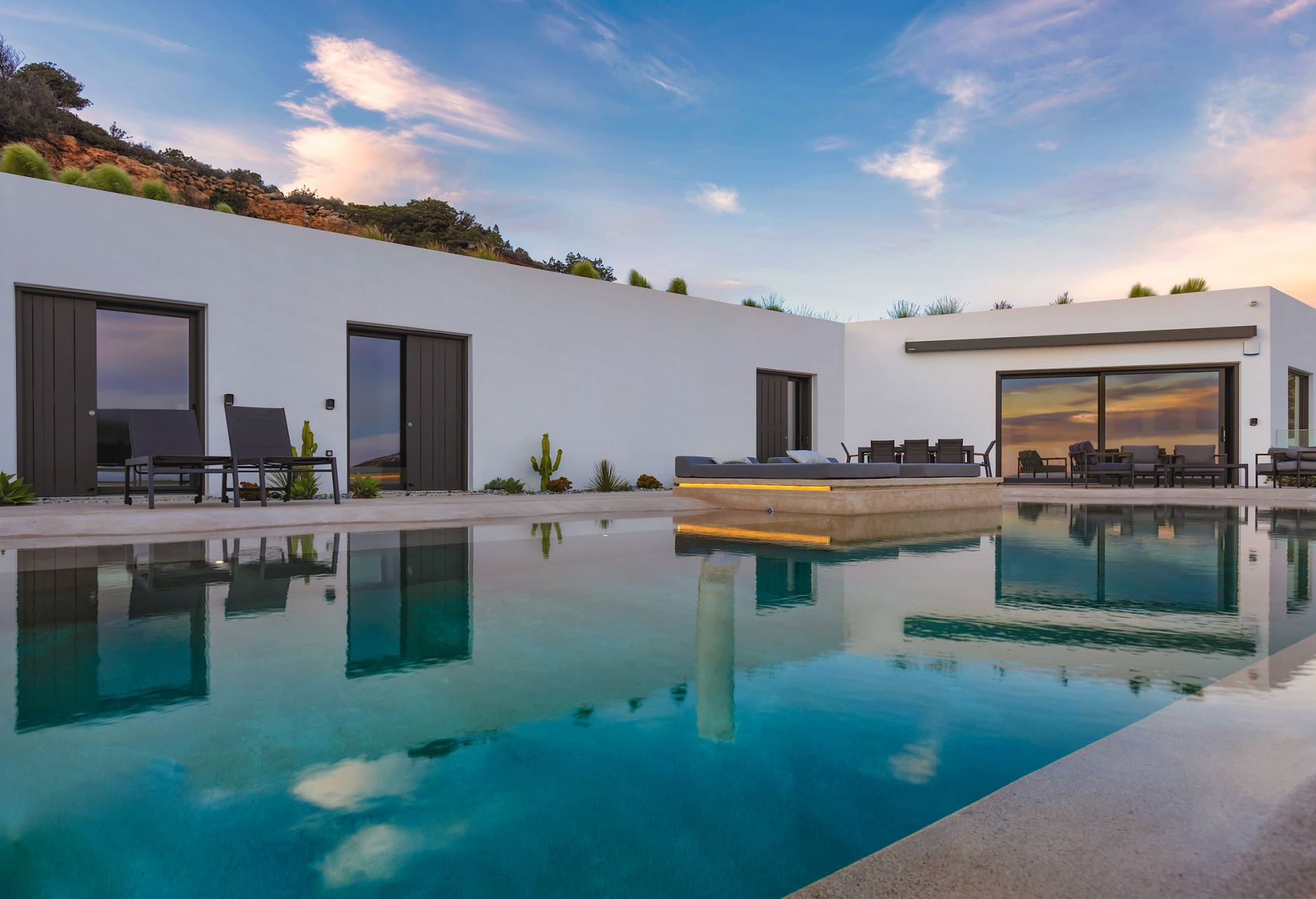 Villa Skylines Estate II