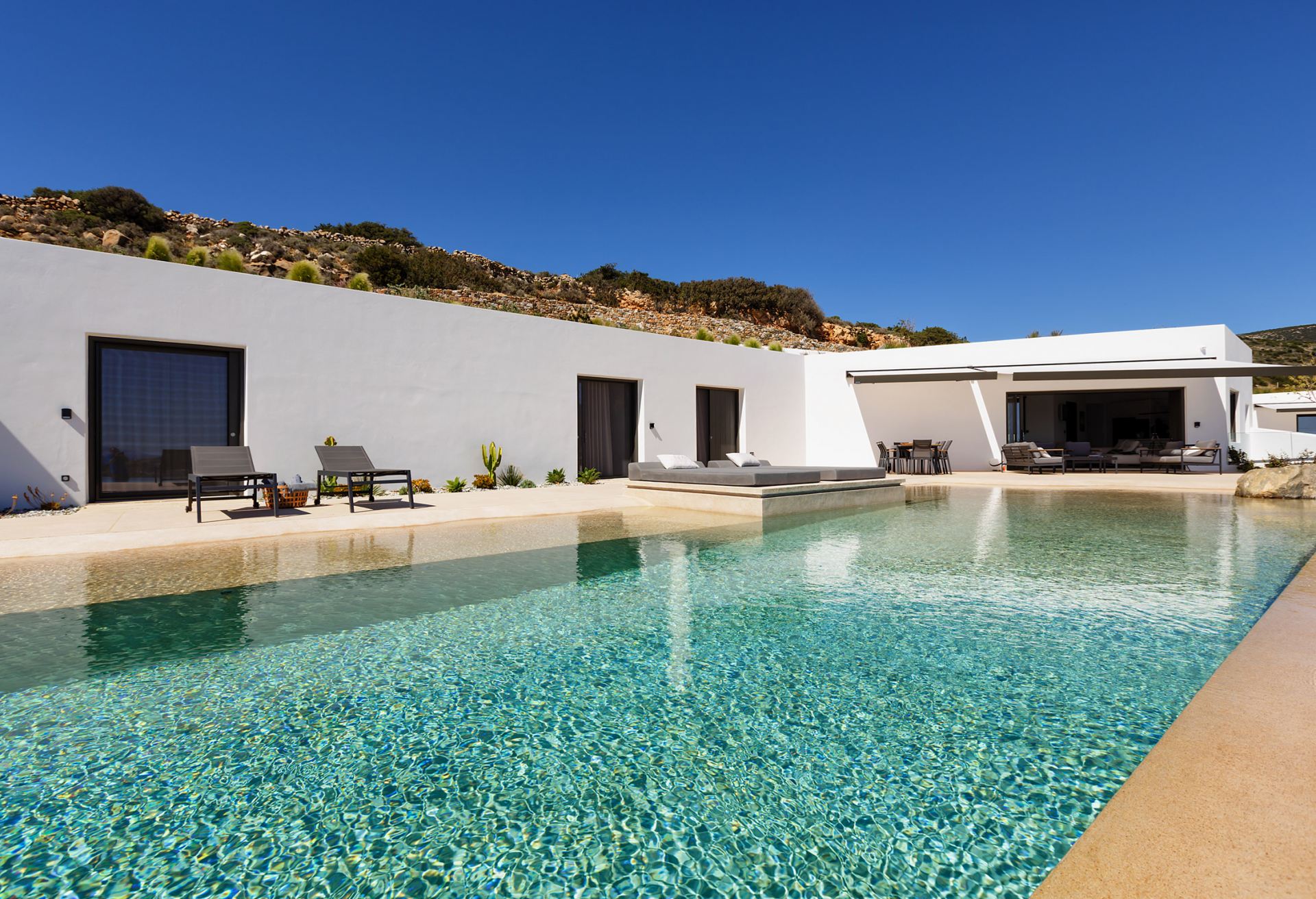 Paros Villa Skylines Estate