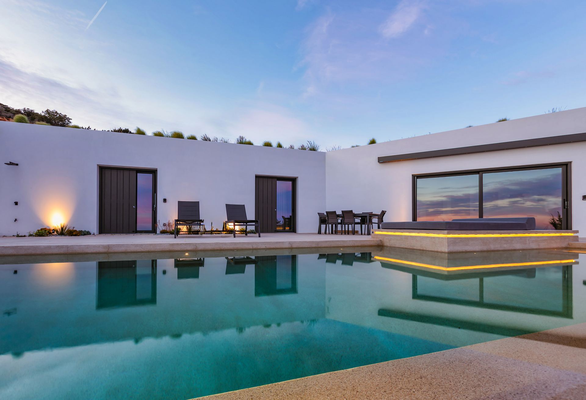 Villa Skylines Estate III