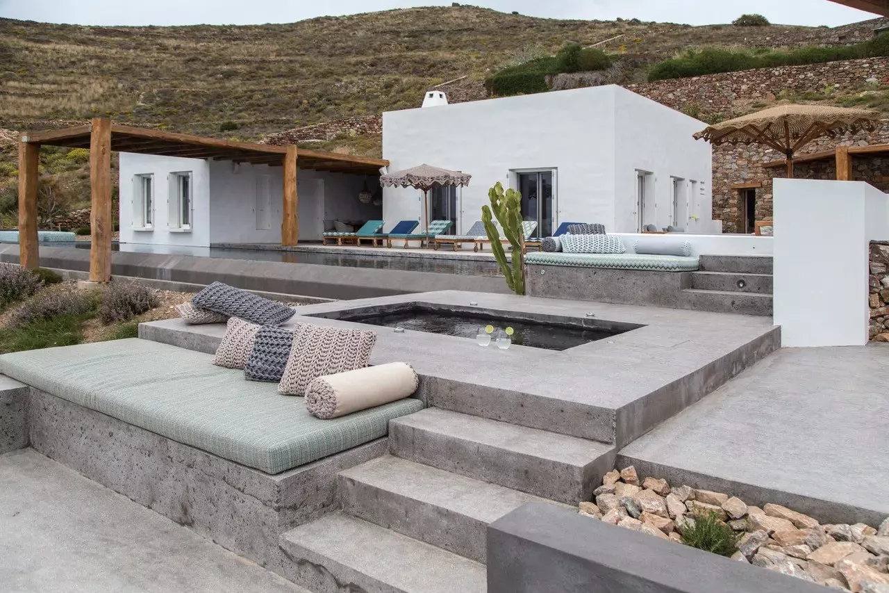 Syros Luxury Villa