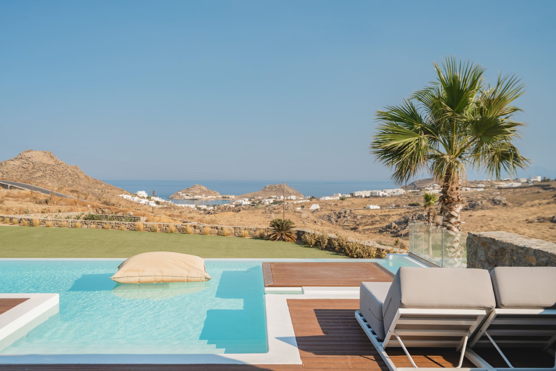 Villa Combo Kalafatis