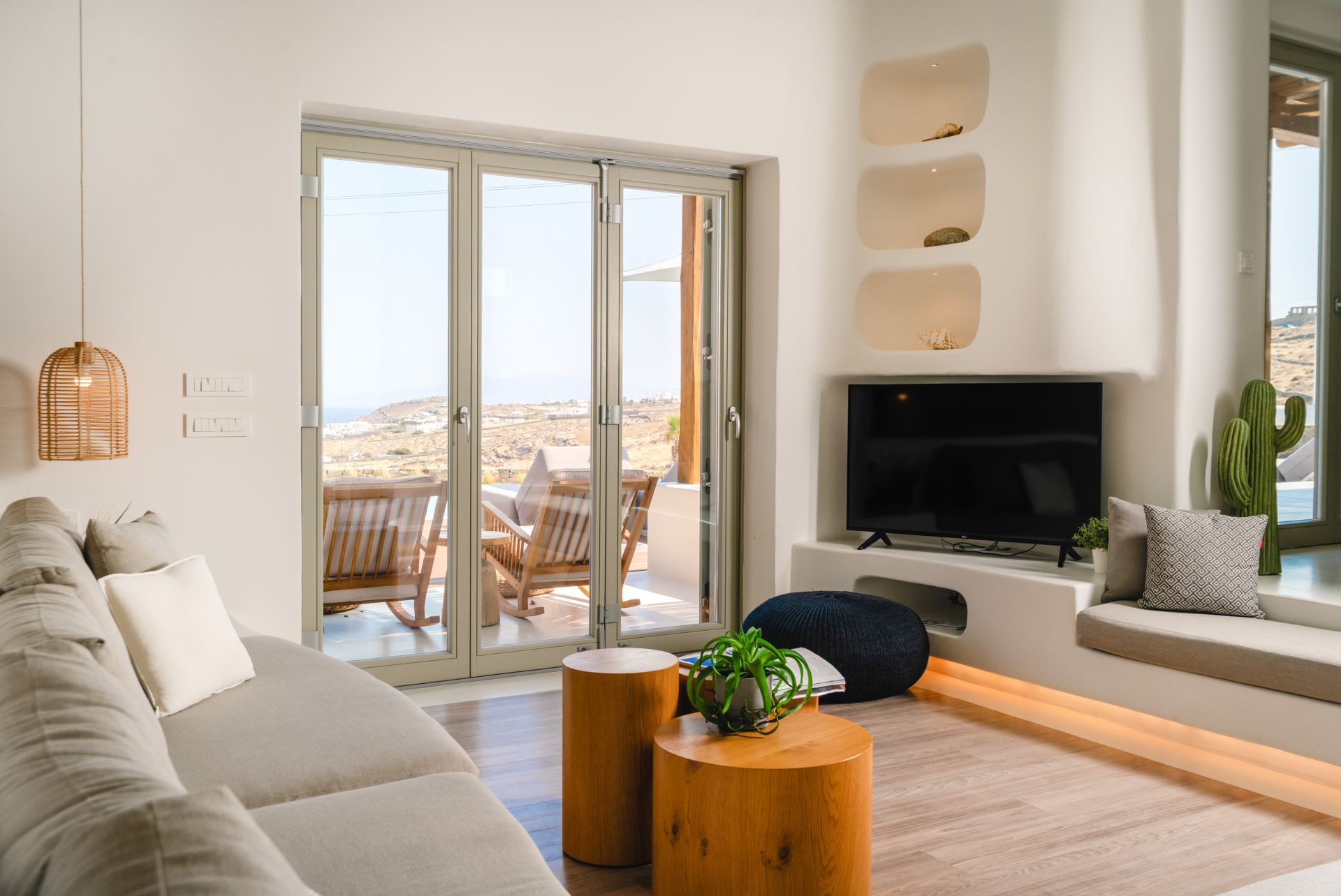 Villa Combo Kalafatis