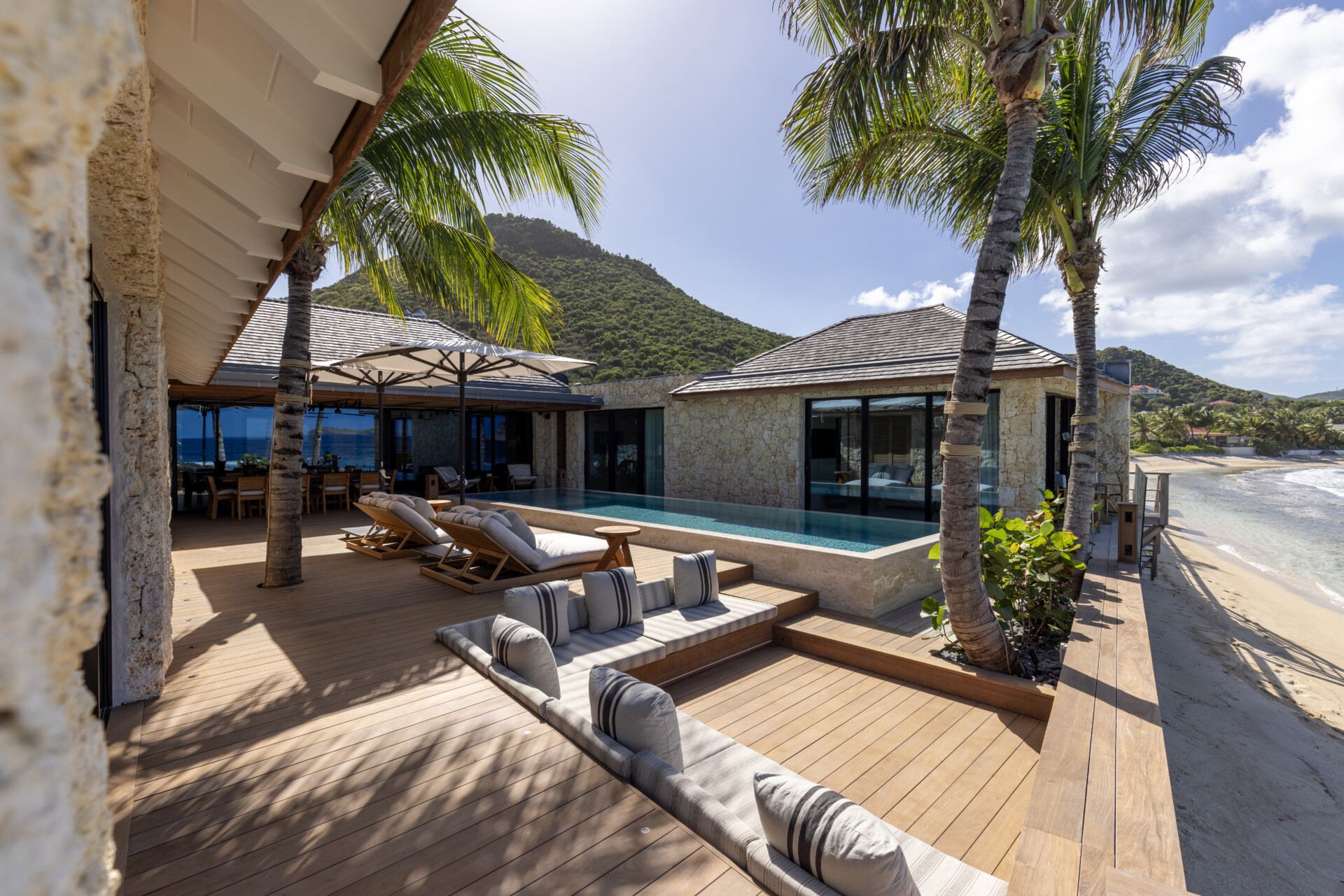 Villa Maverick