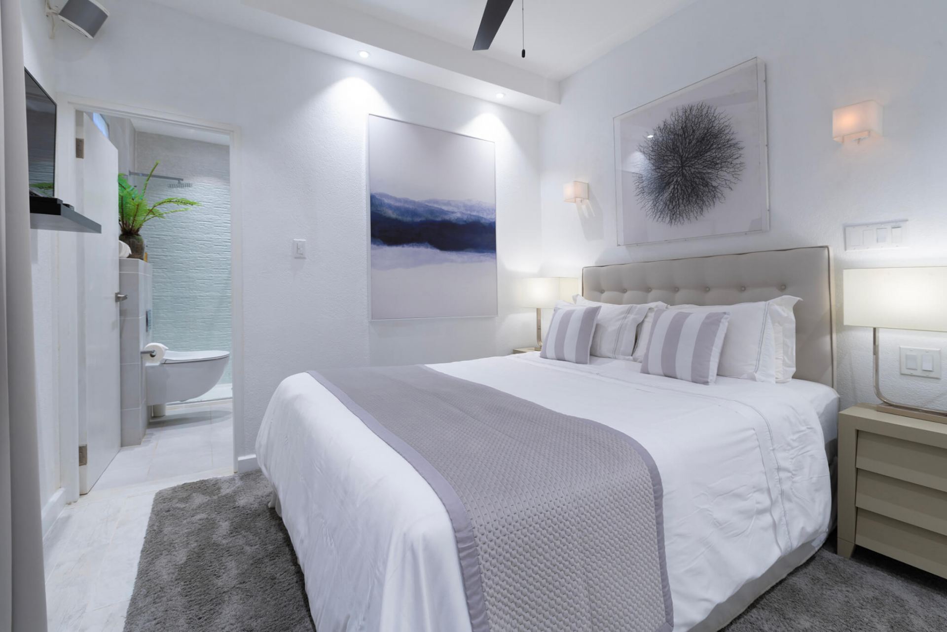 Solaris Beach House