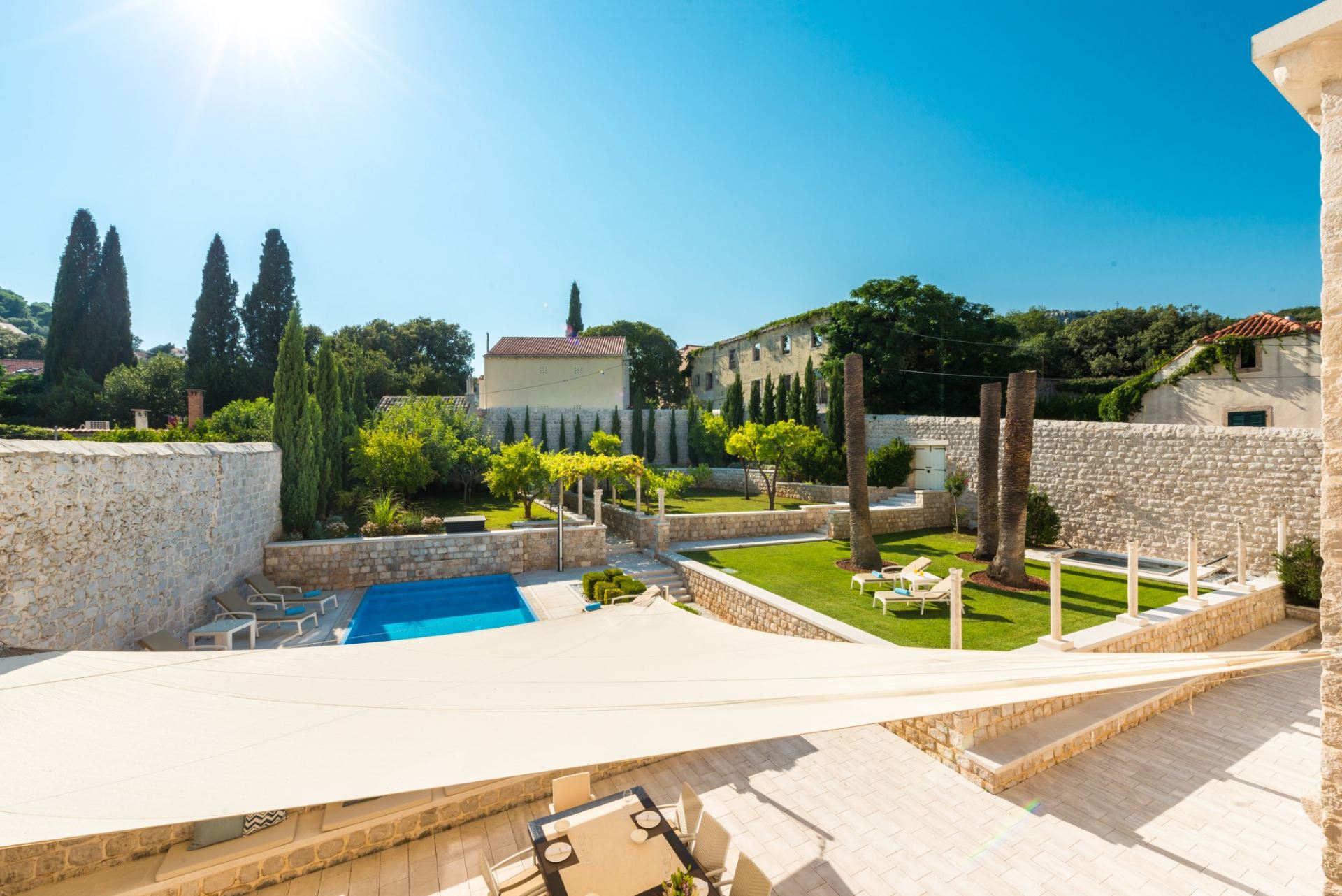 Villa Zaton