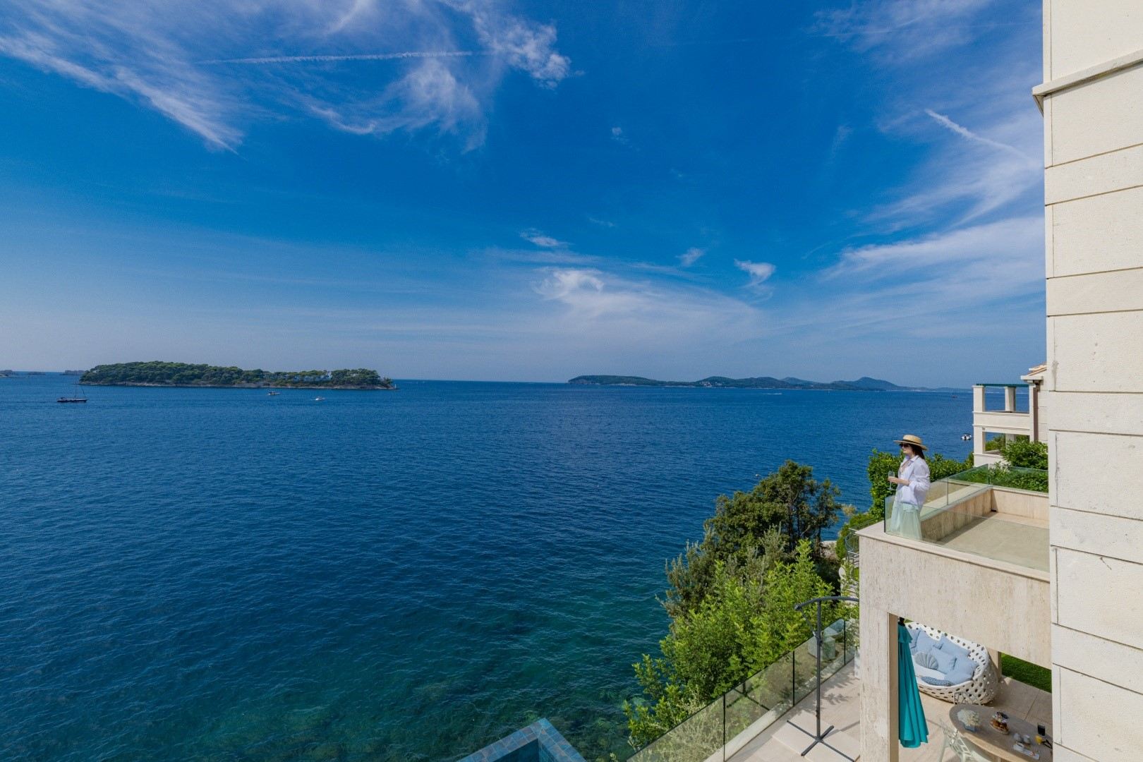 Villa Lux Life