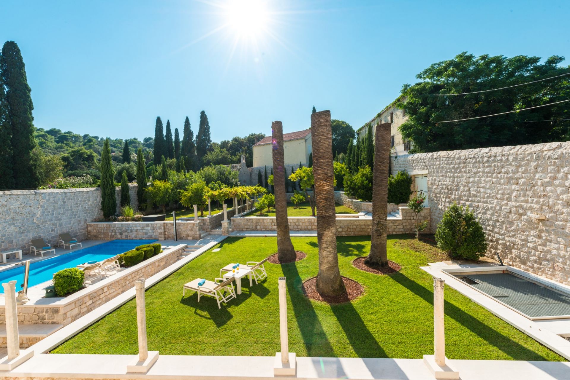 Villa Zaton