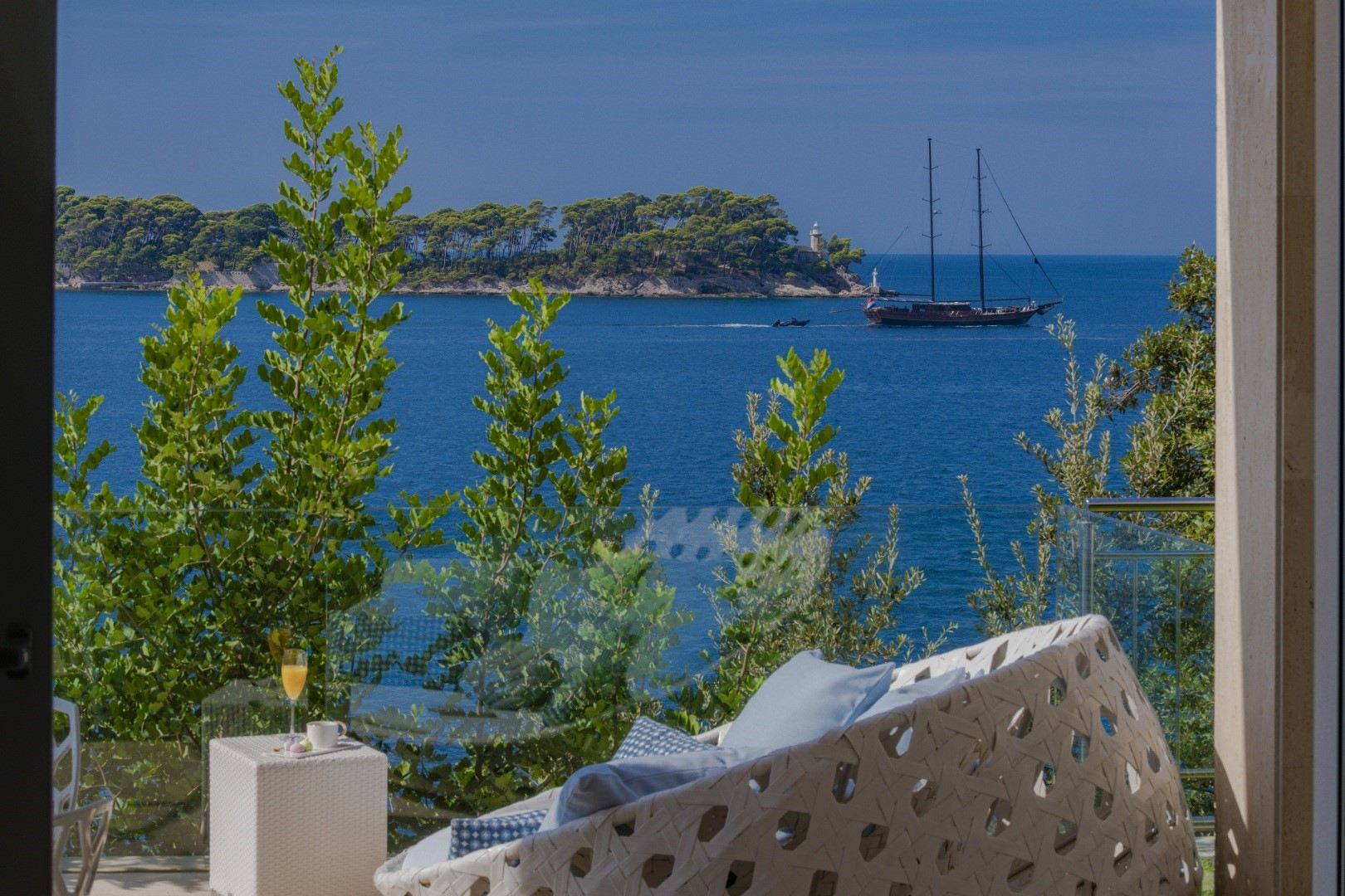 Villa Lux Life