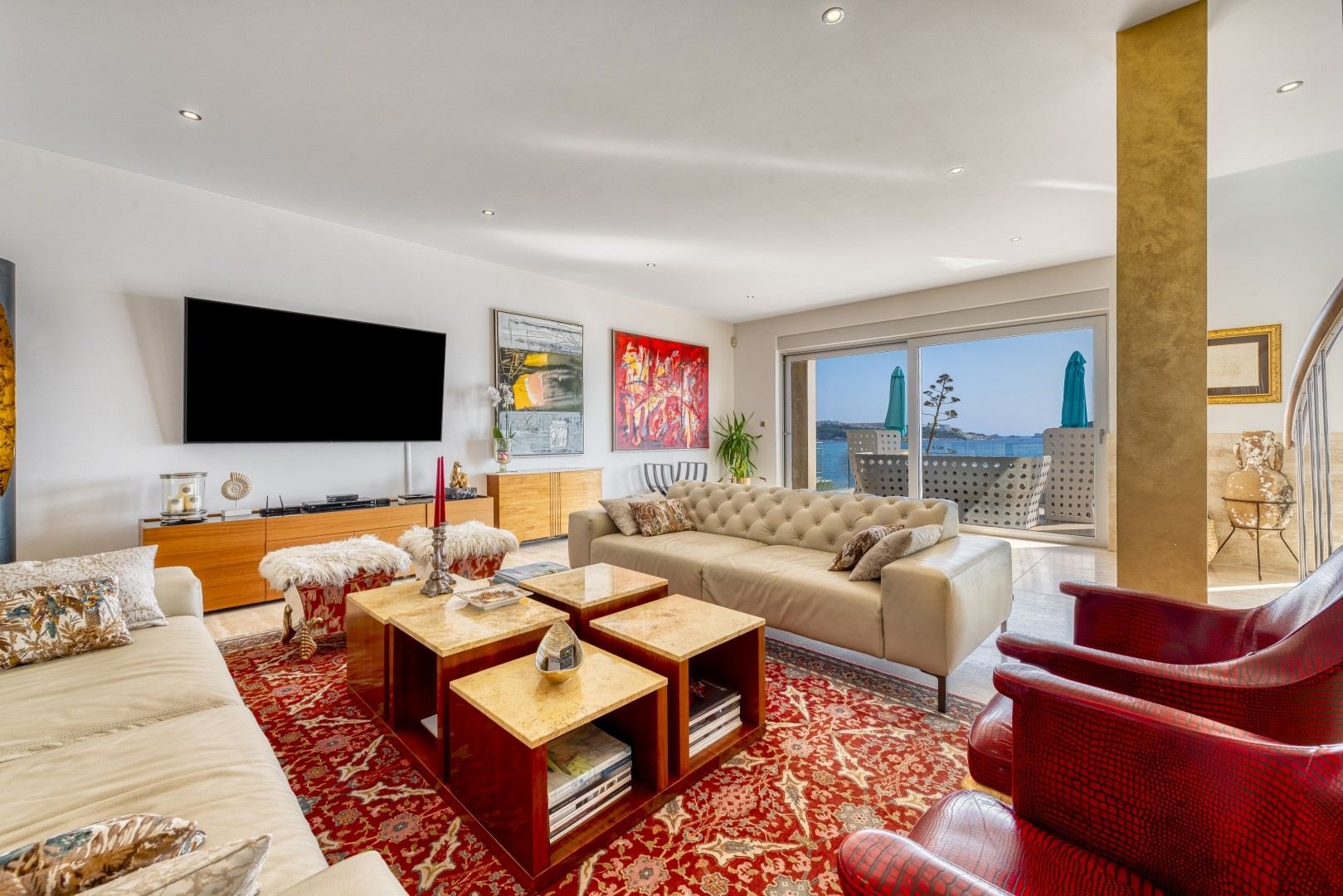 Villa Lux Life