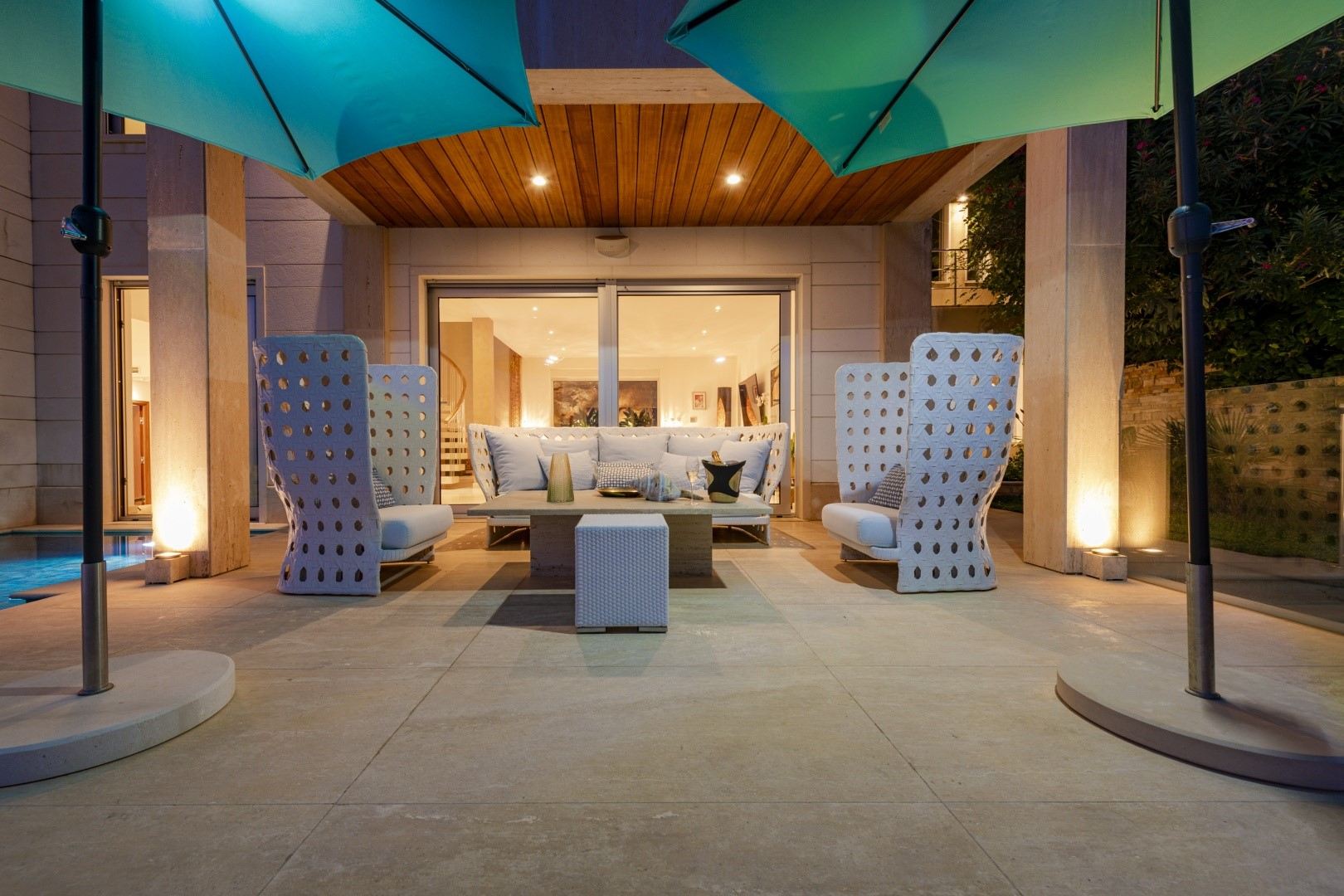 Villa Lux Life