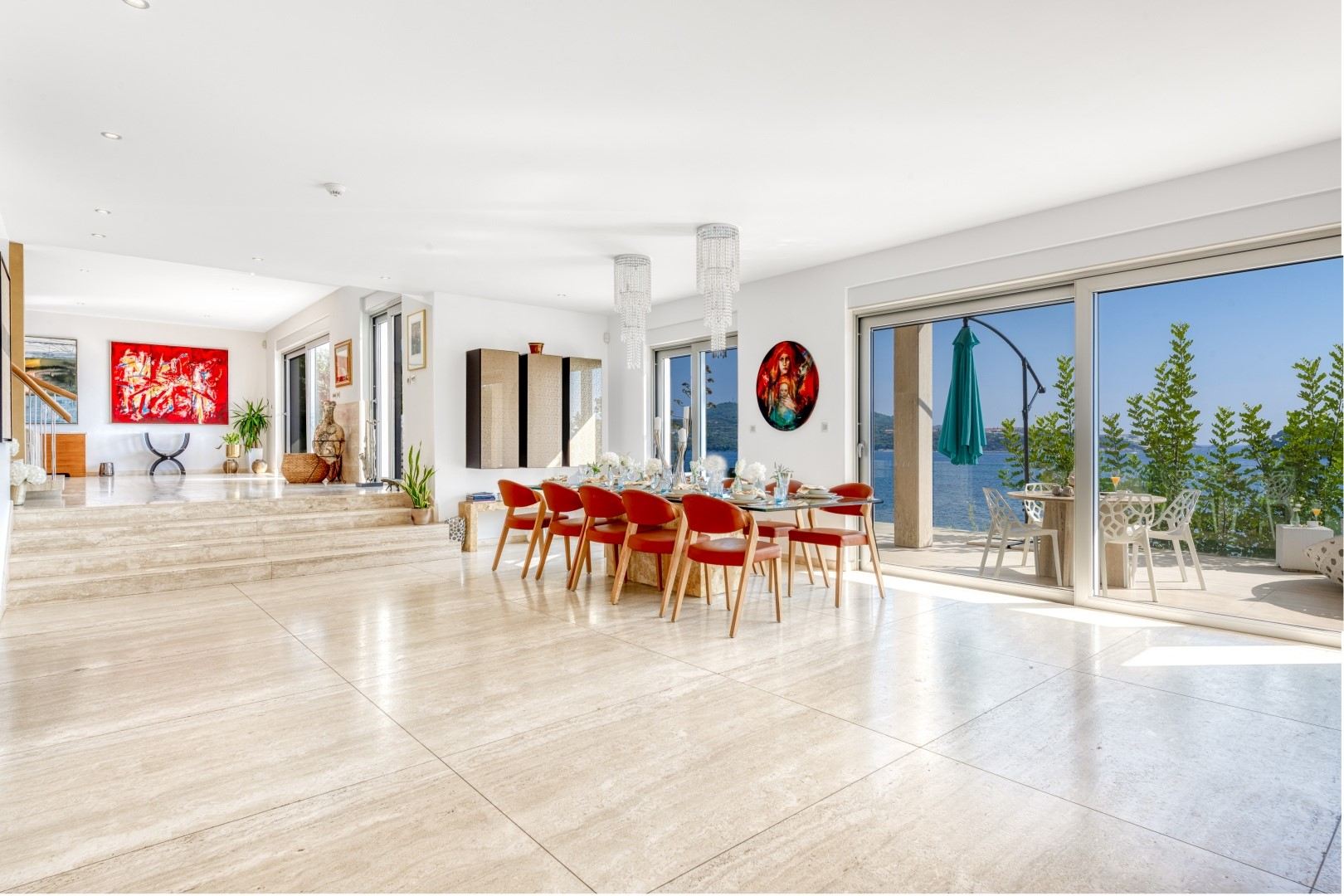 Villa Lux Life