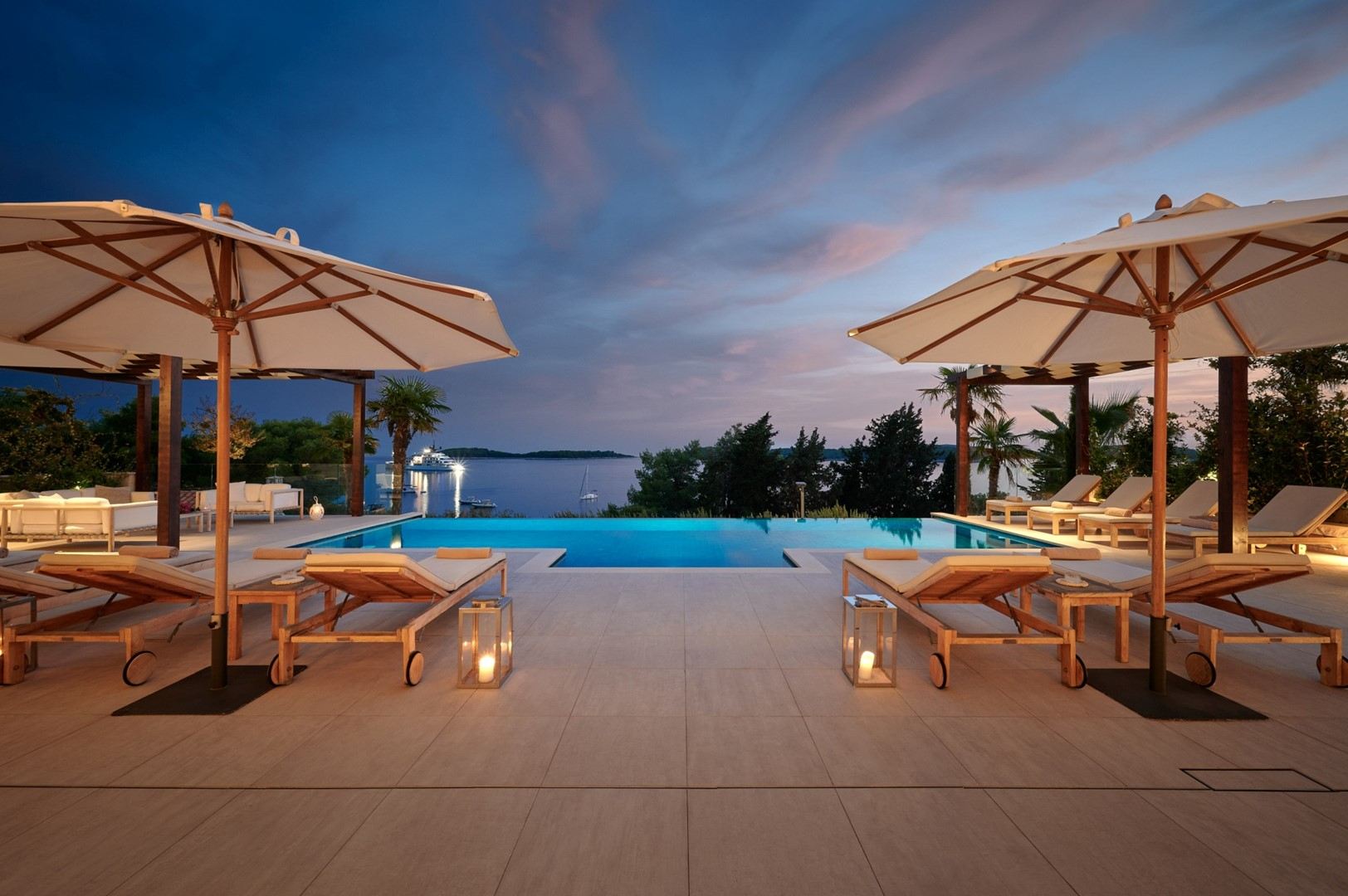 Villa Deluxe Palace 1