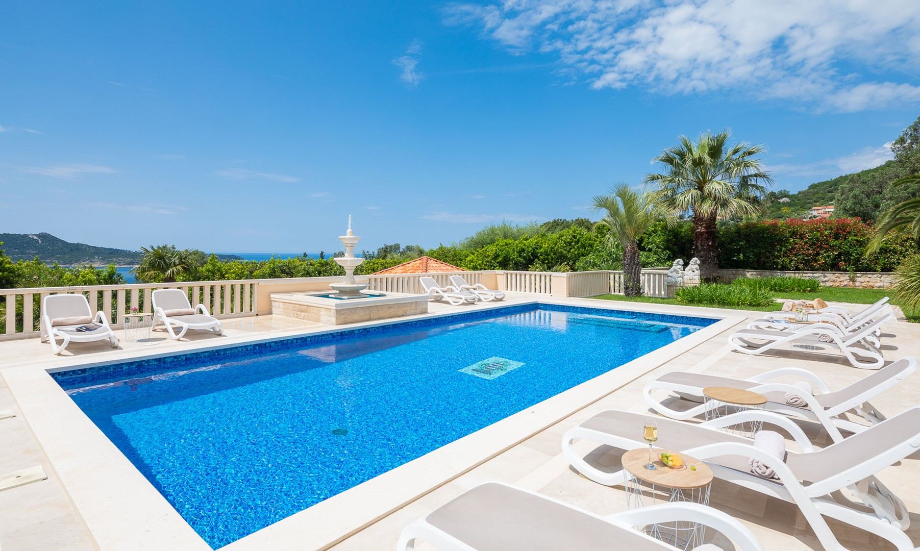Villa La Villa La Villa
