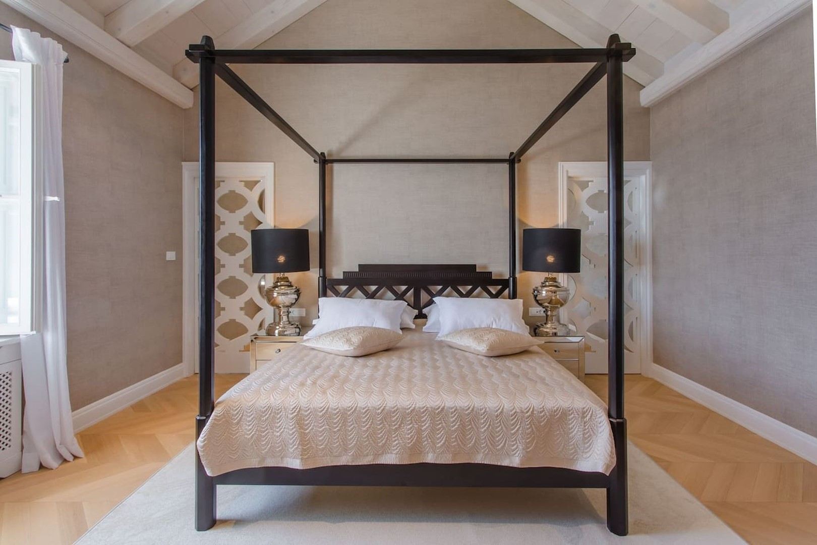 Villa Opulent