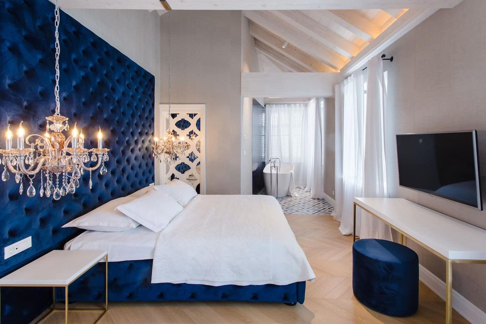 Villa Opulent