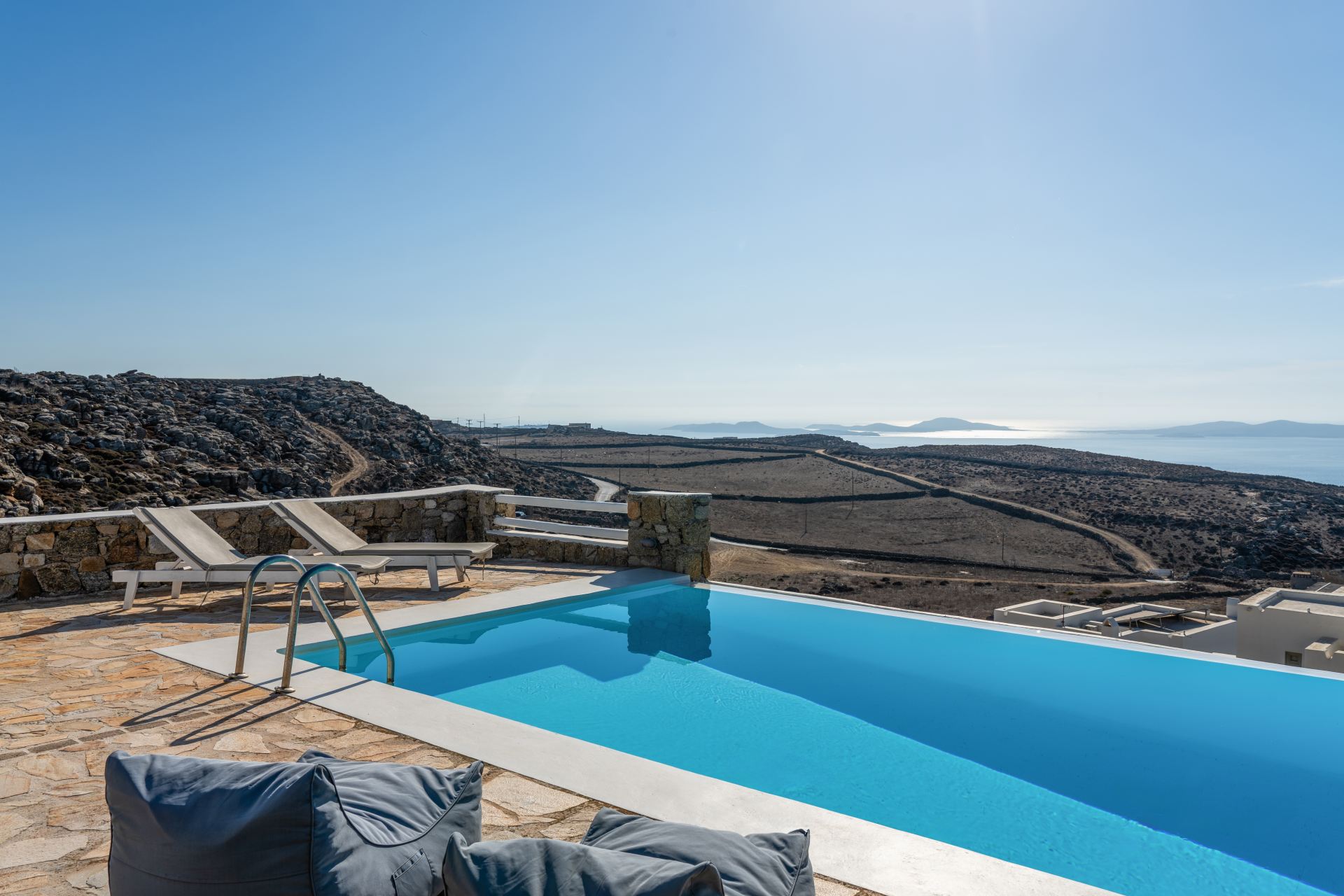 Villa Crystal