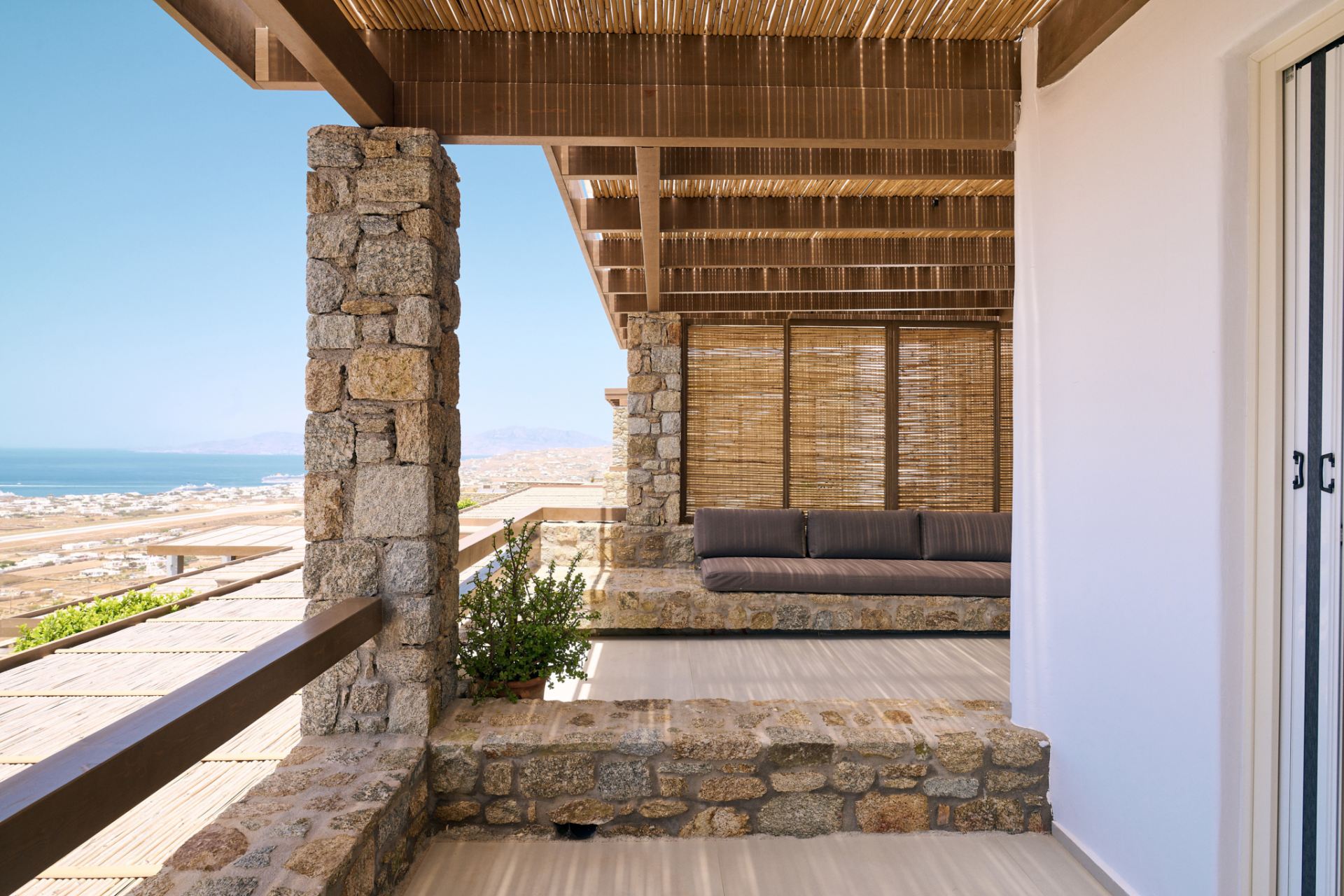 Villa Alabaster - Rocks Estate