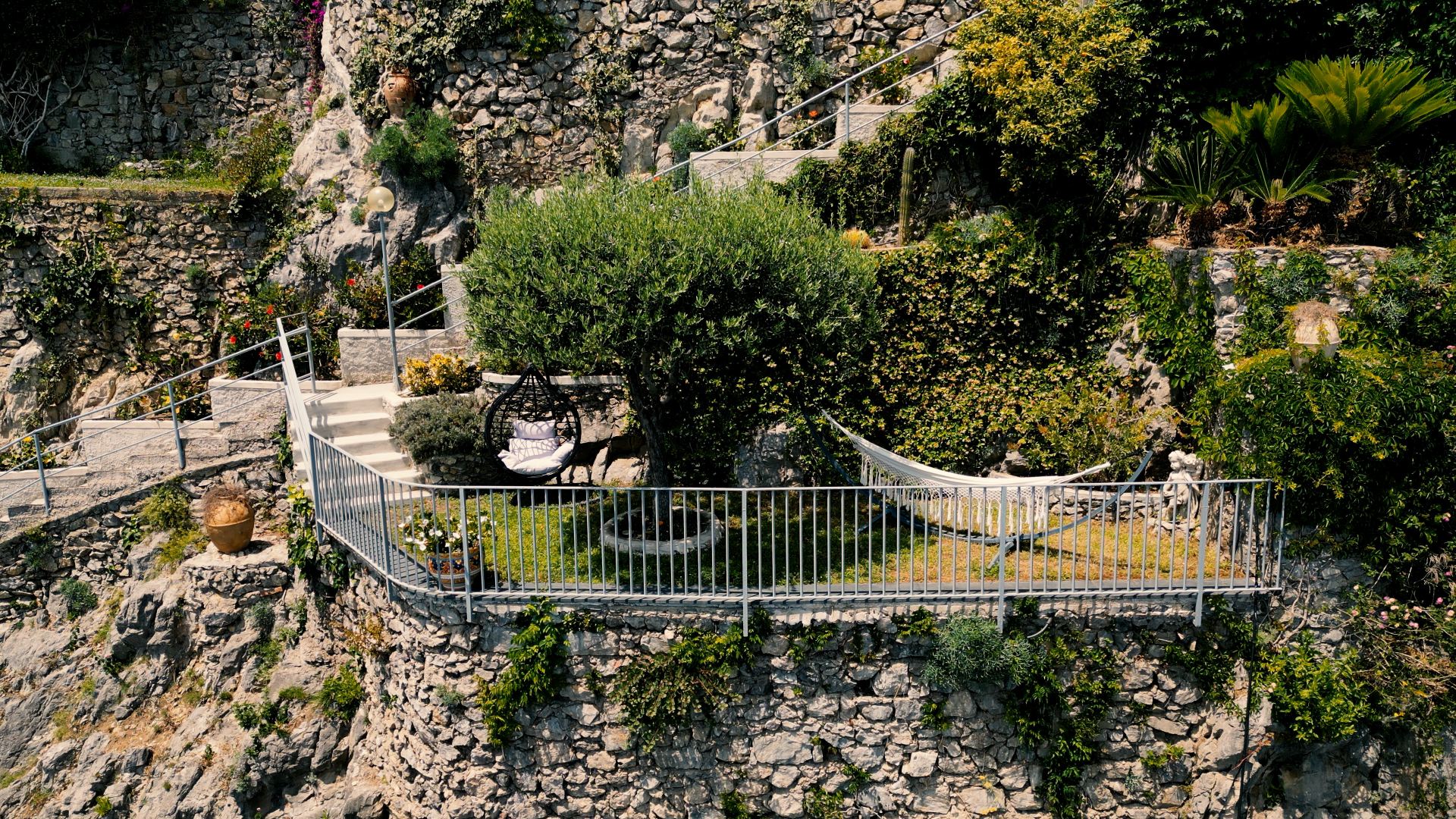 Villa Eris