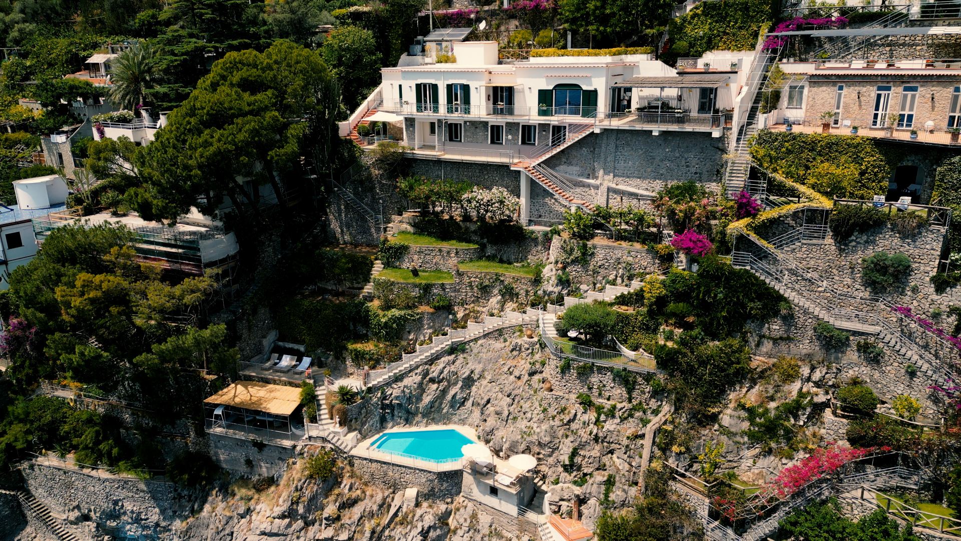 Villa Eris