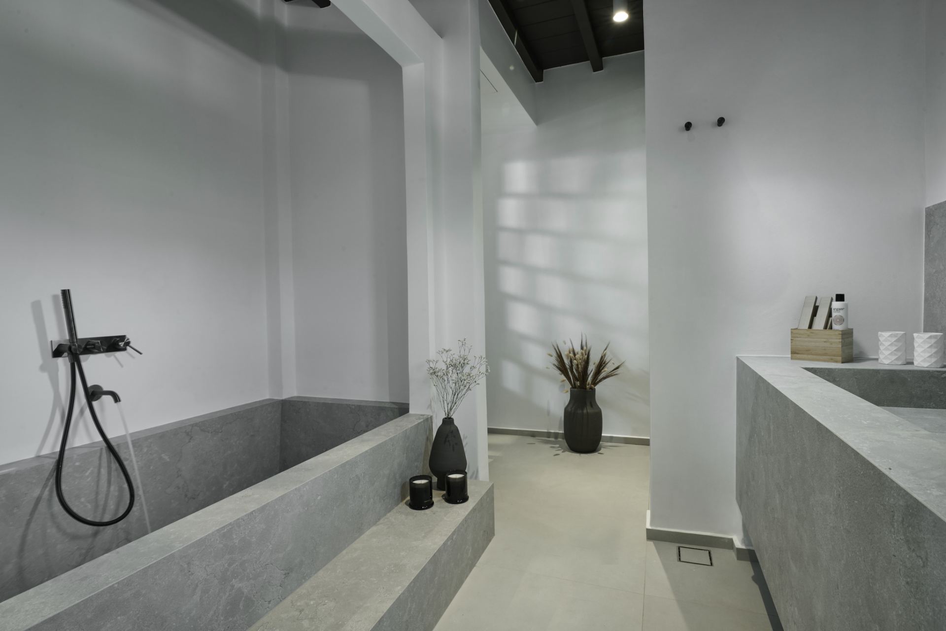 Villa Alabaster - Rocks Estate