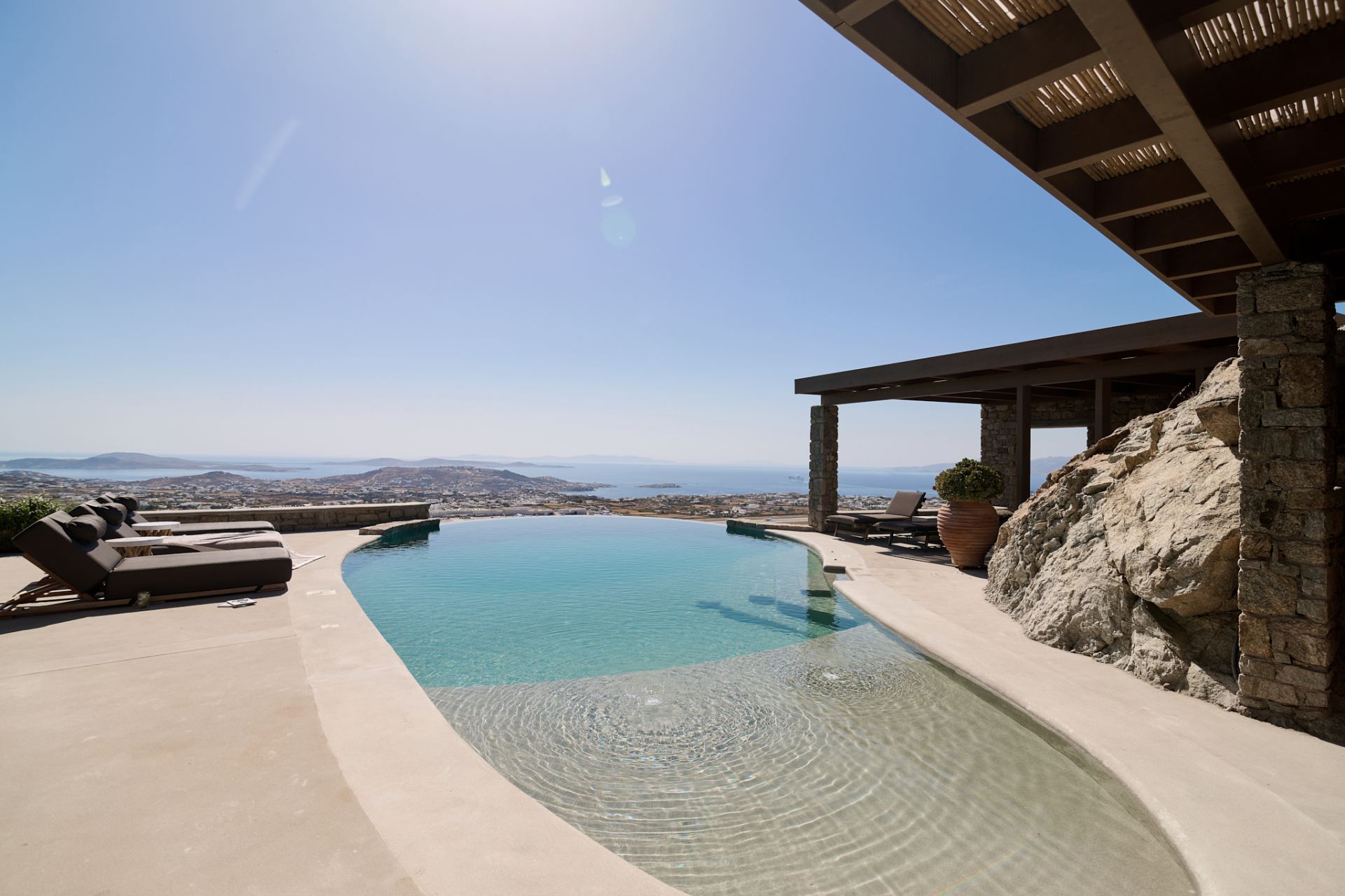 Villa Sunstone
