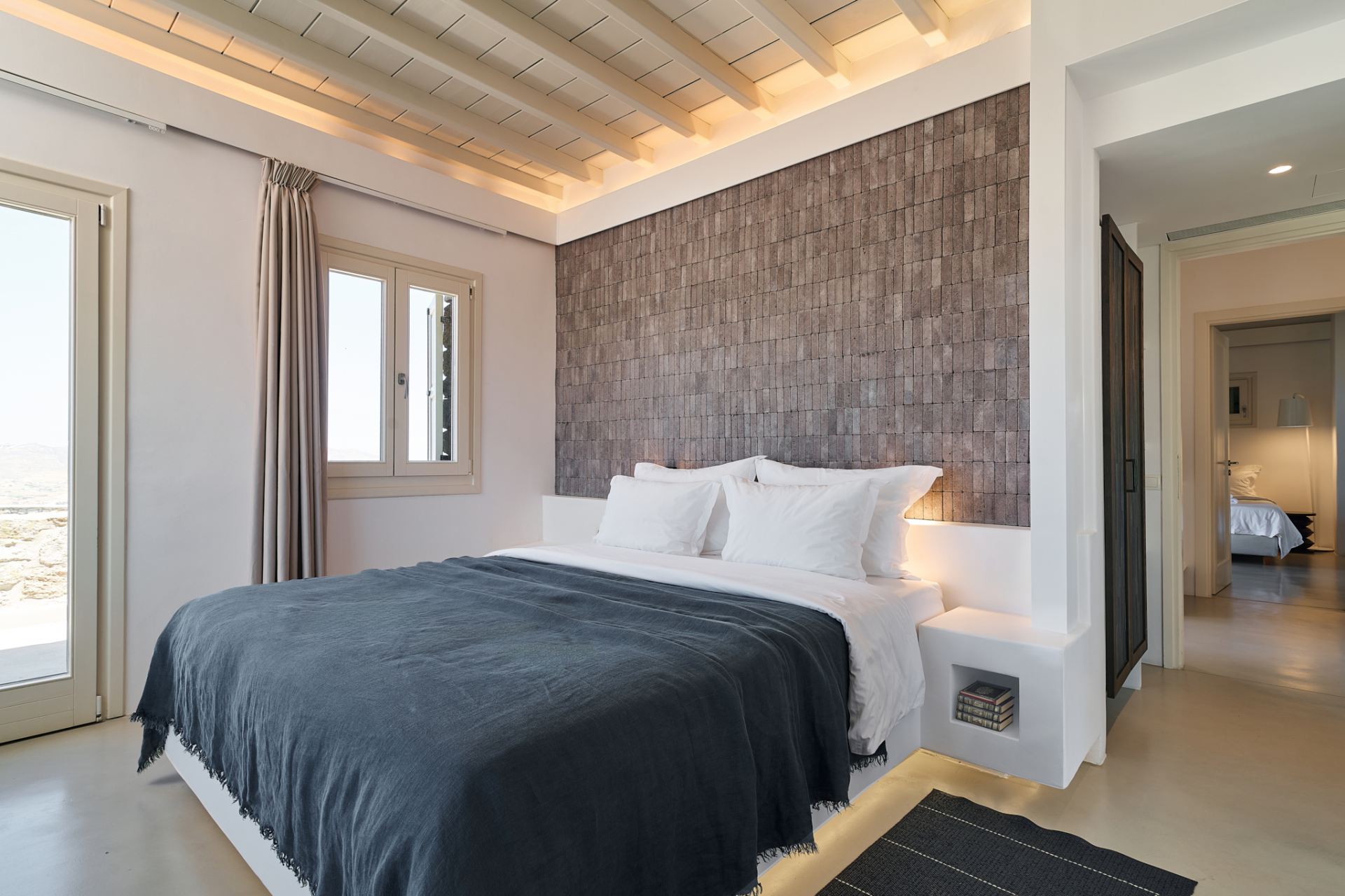 Villa Moonstone