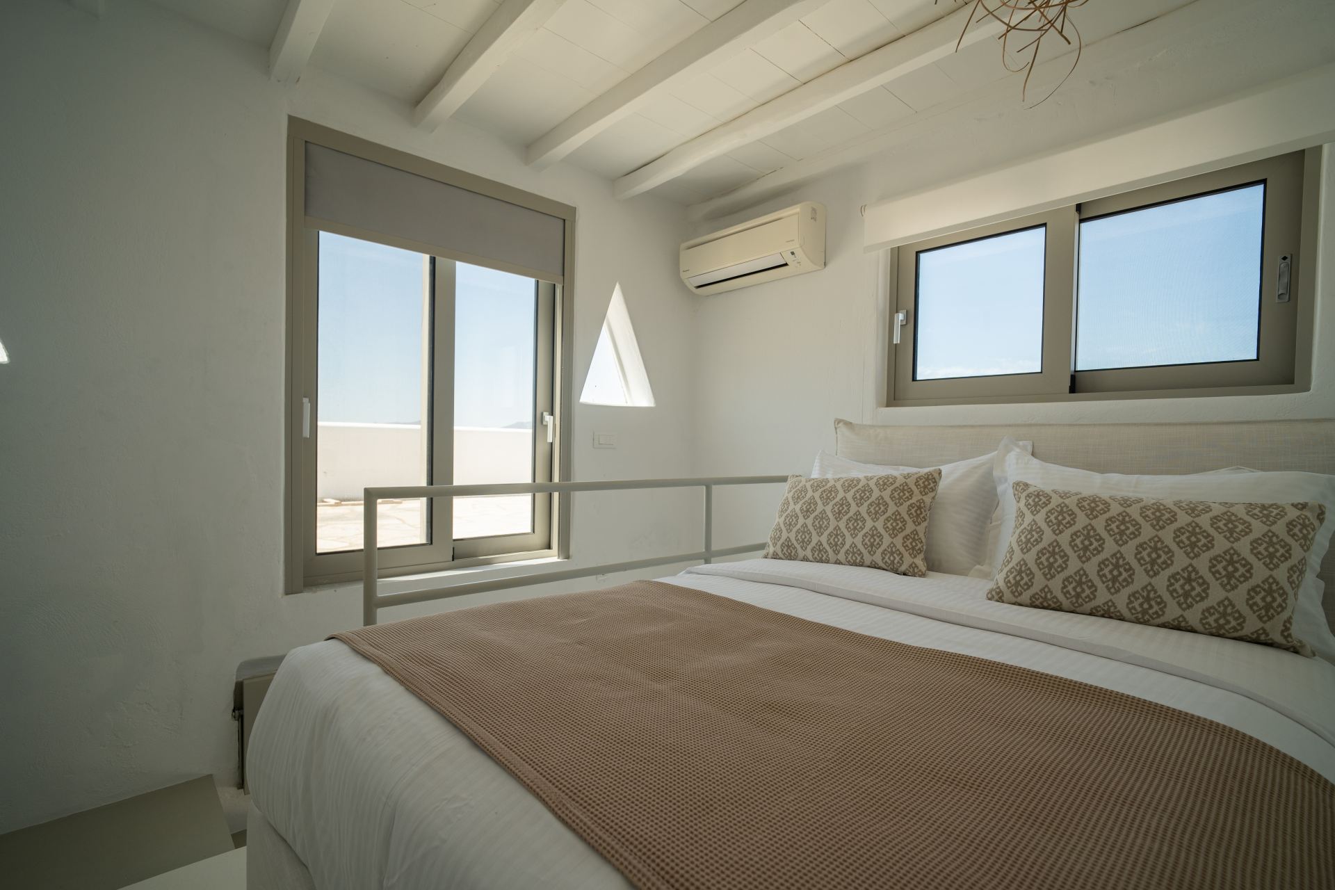 Villa Mayfair