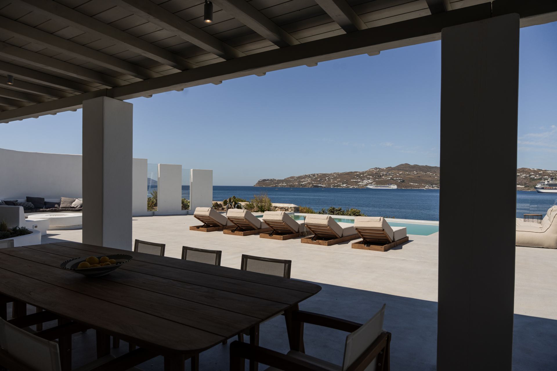 Villa Mayfair