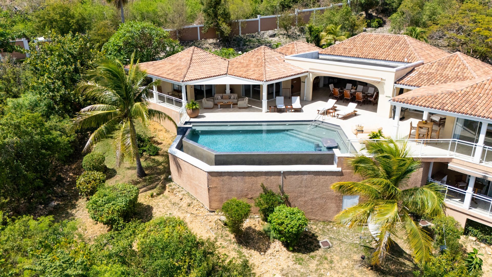 Villa Sea Vous Play
