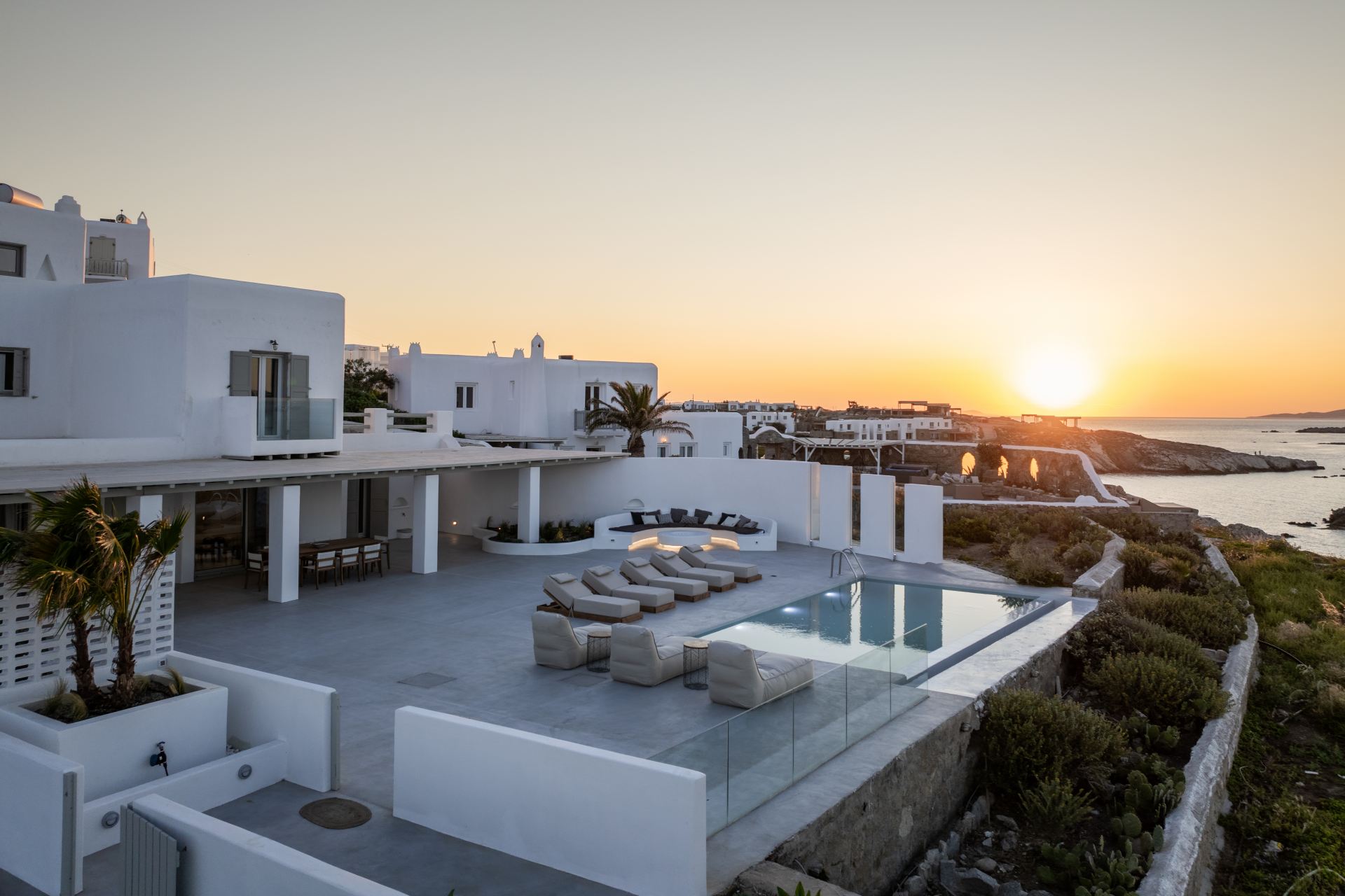 Villa Mayfair