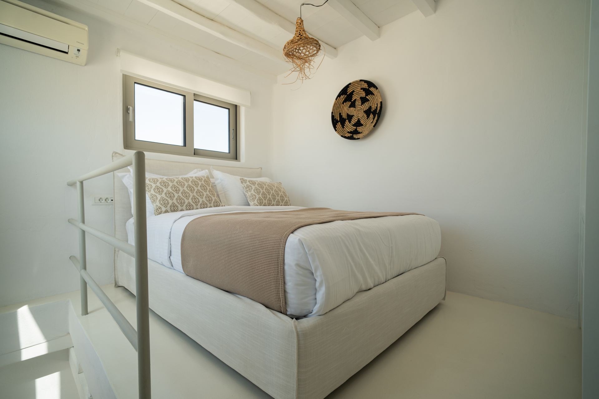 Villa Mayfair