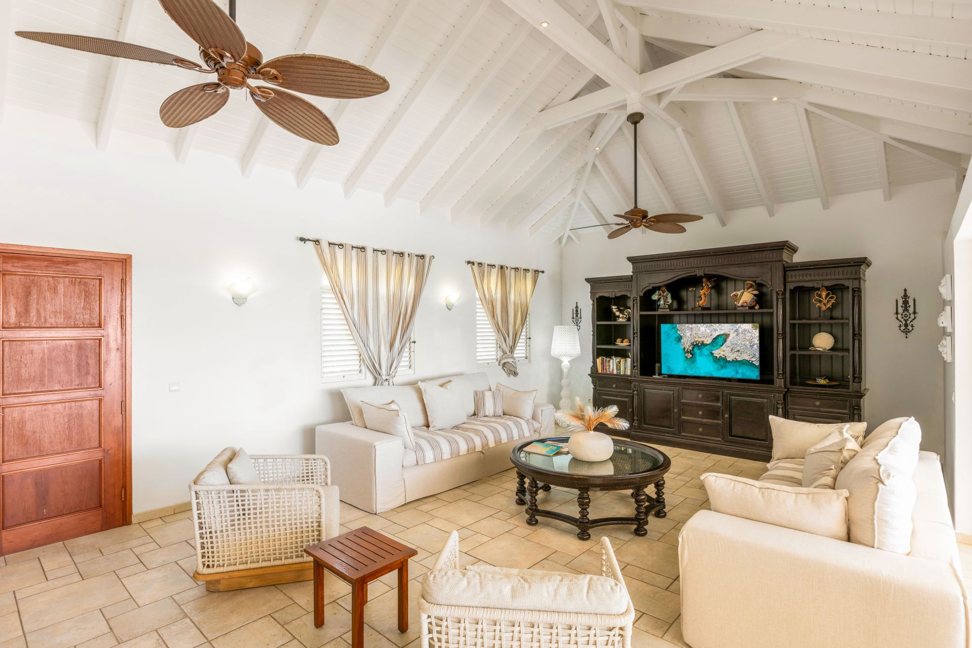 Villa Sea Vous Play