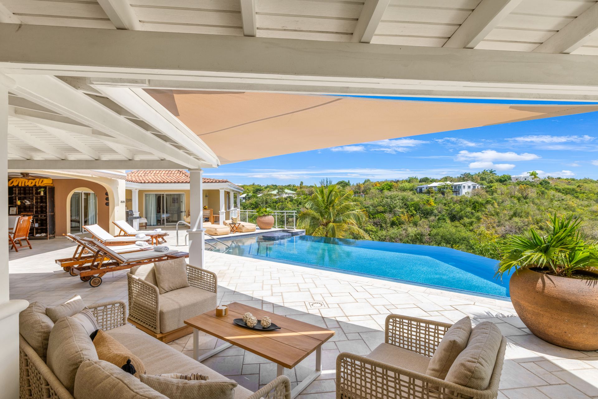 Villa Sea Vous Play