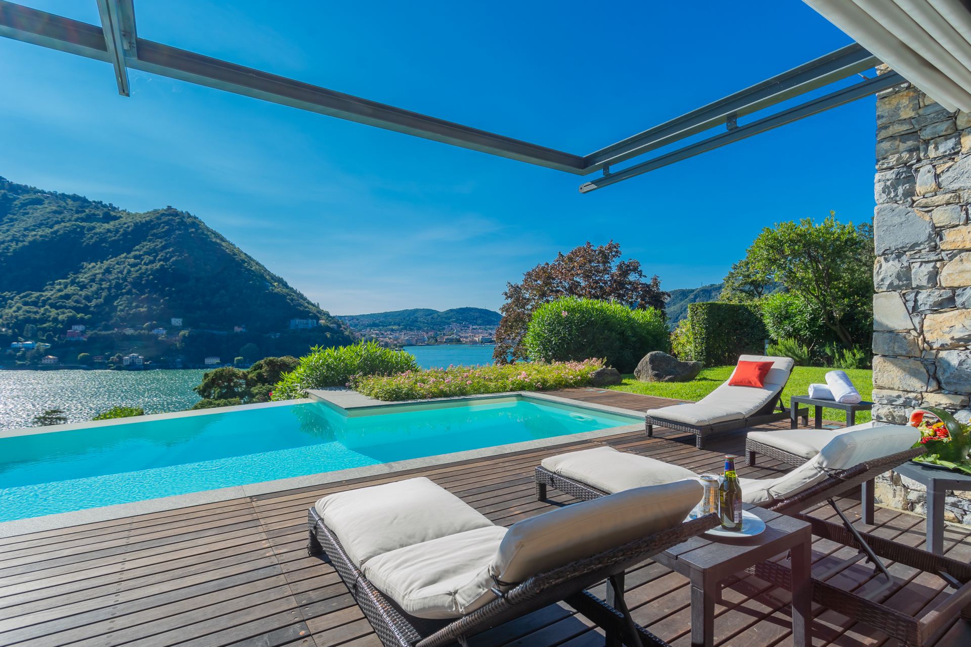 Villa infinity Lake Como