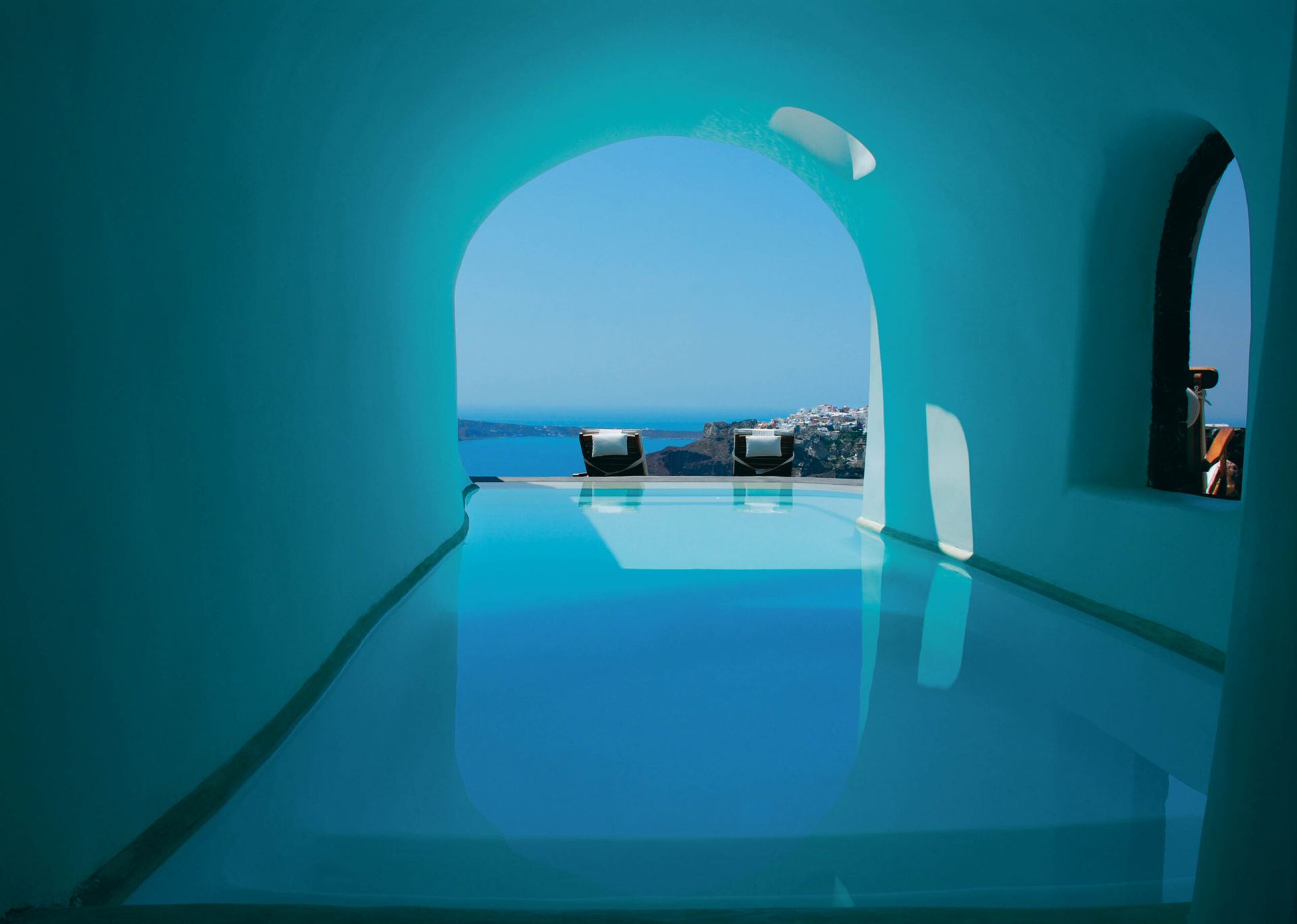 Perivolas Villas
